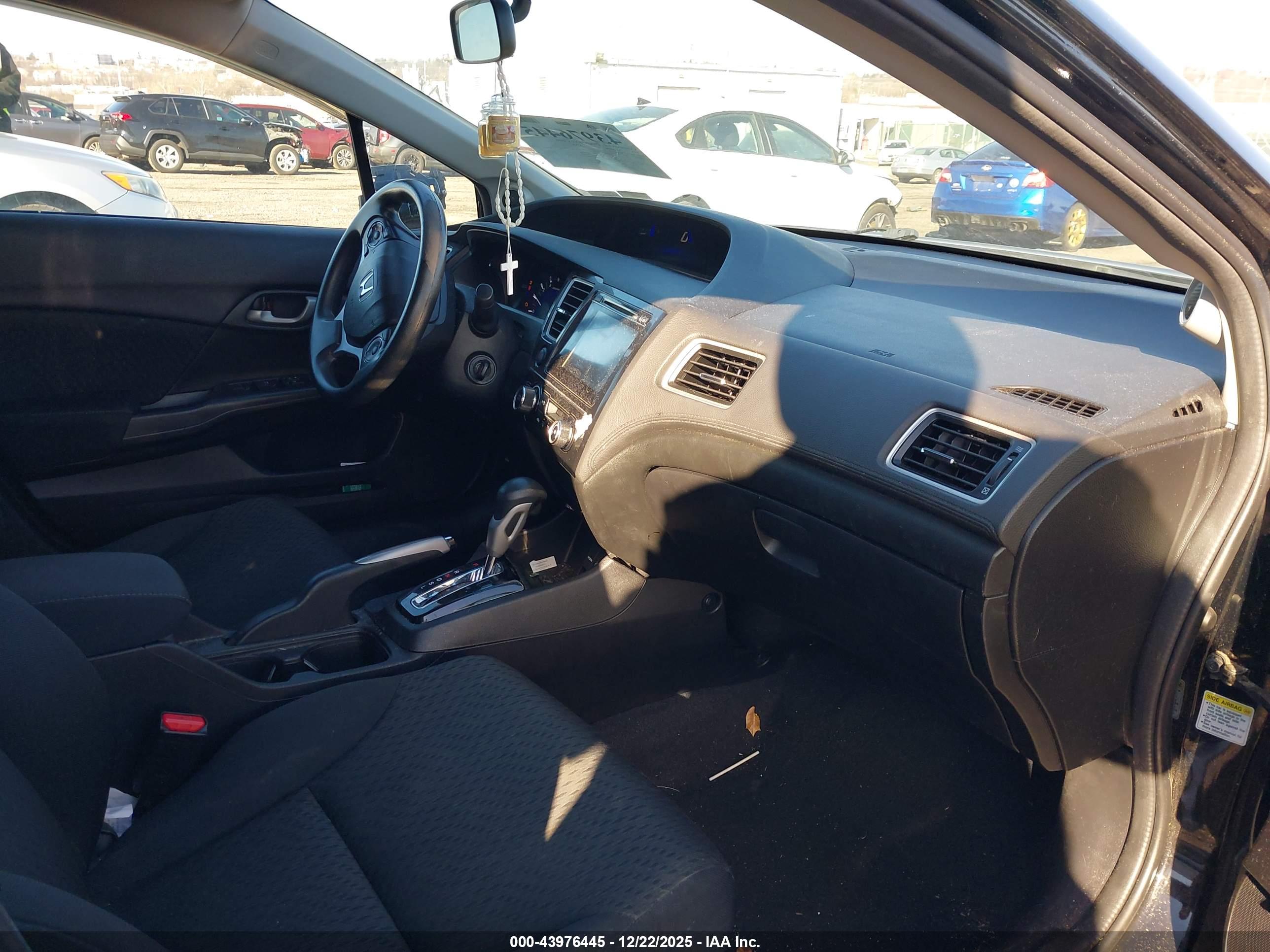 HONDA CIVIC image 5