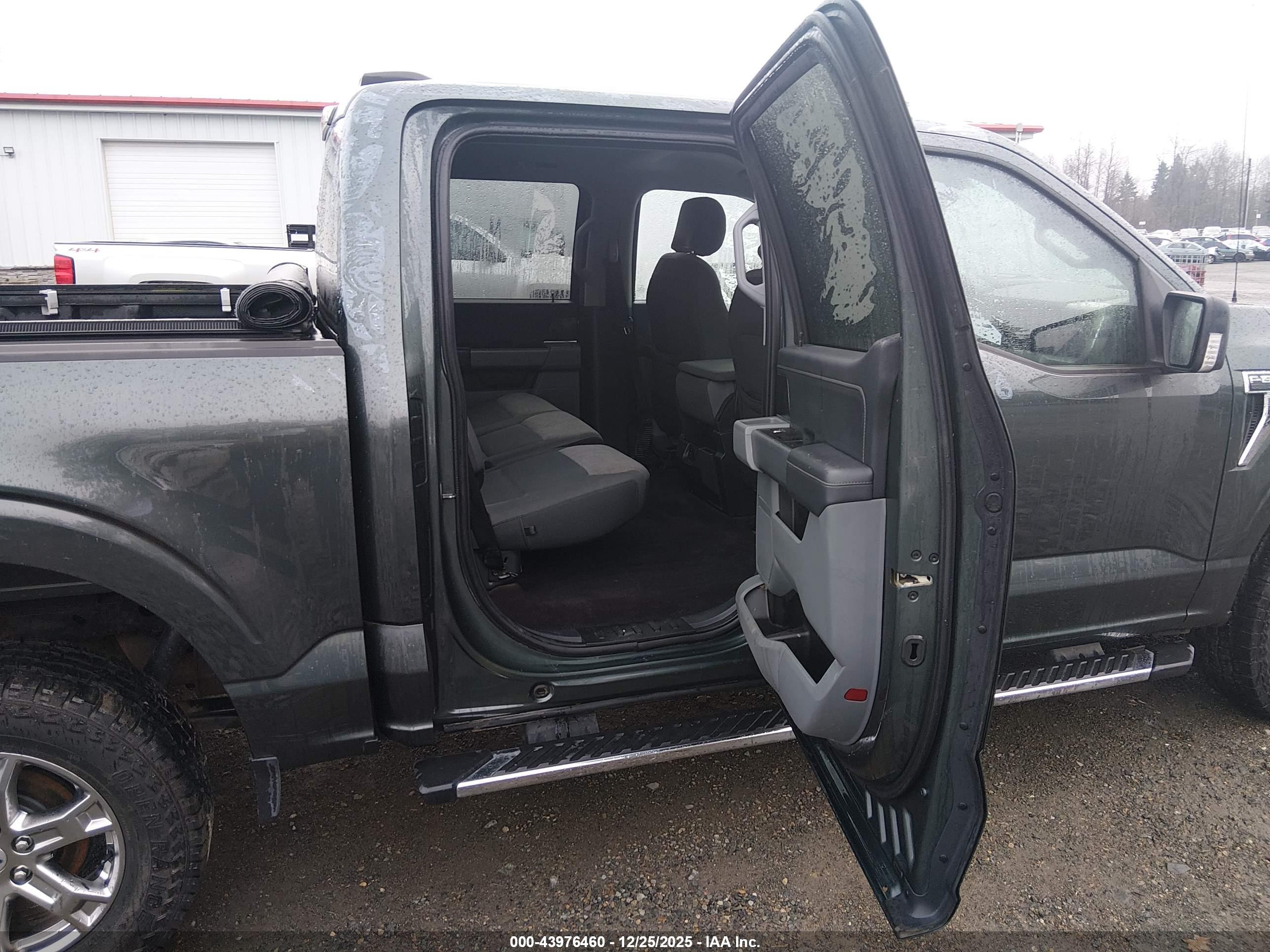 FORD F-150 image 8