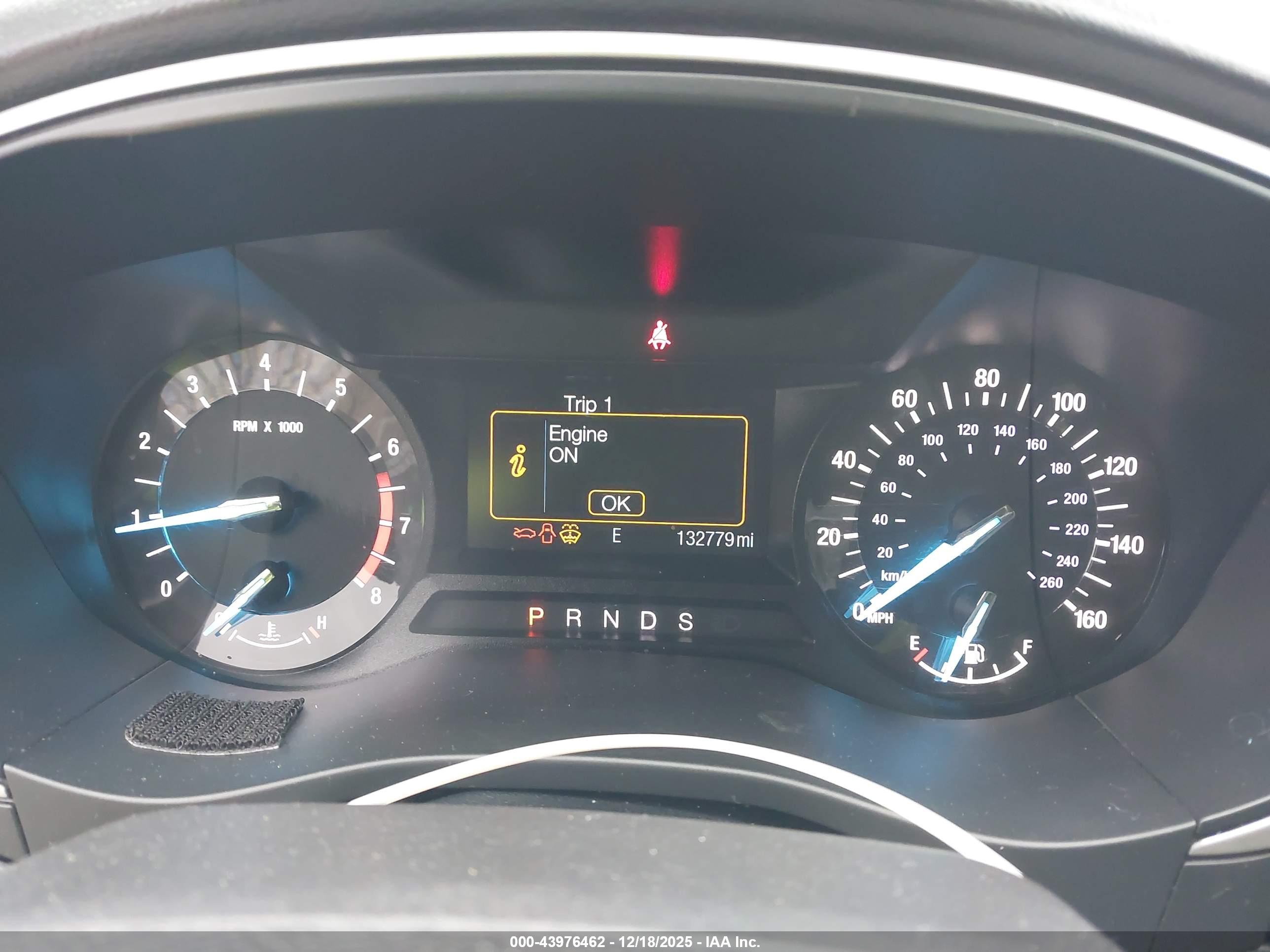 FORD FUSION image 7