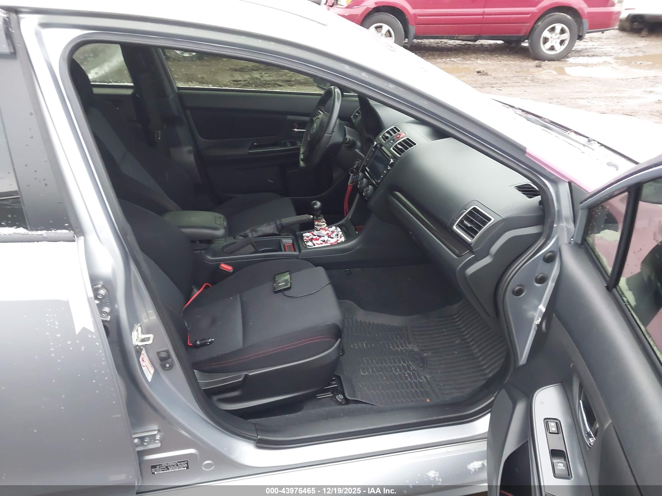 SUBARU WRX image 5