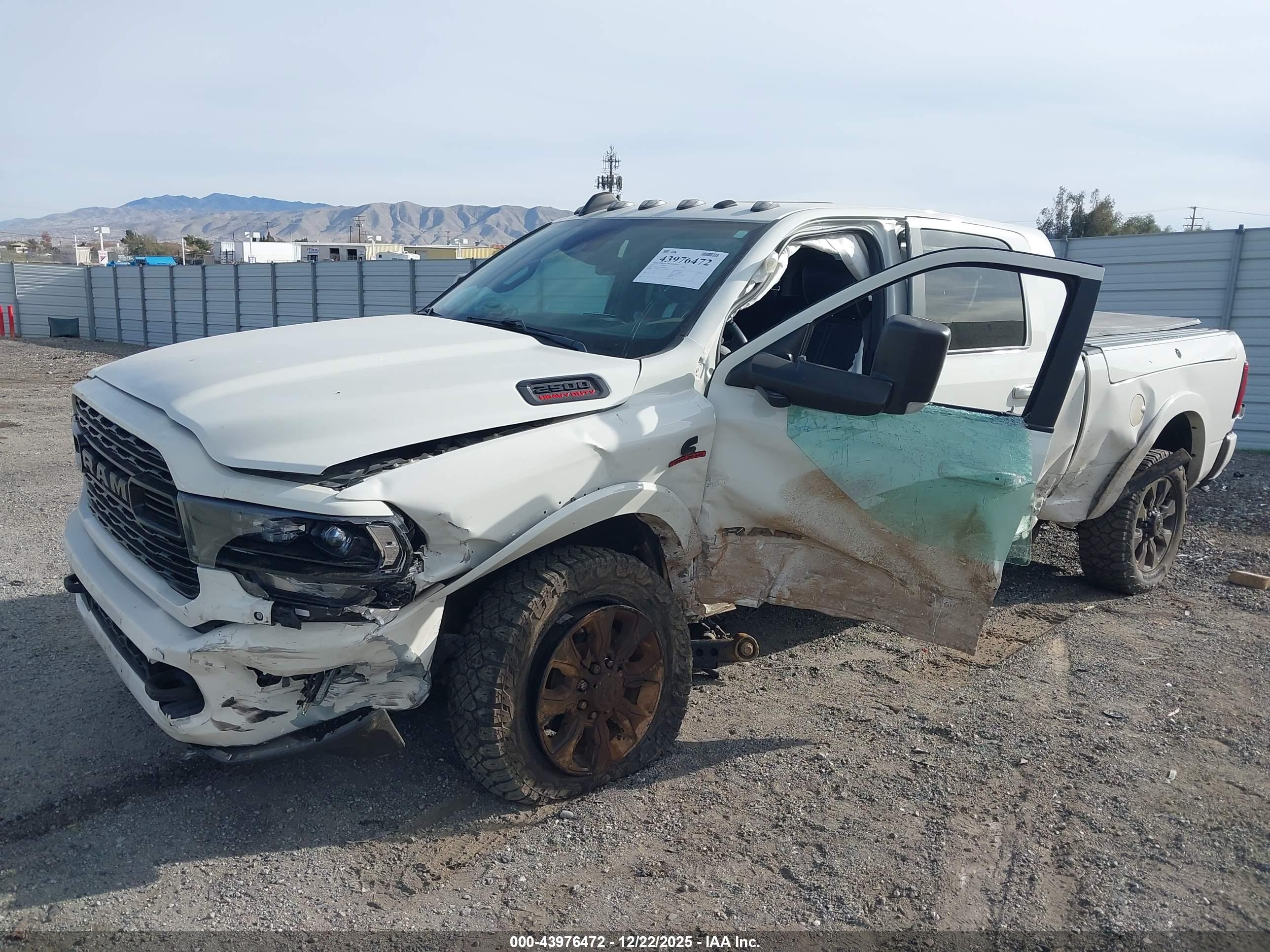 RAM 2500 image 2