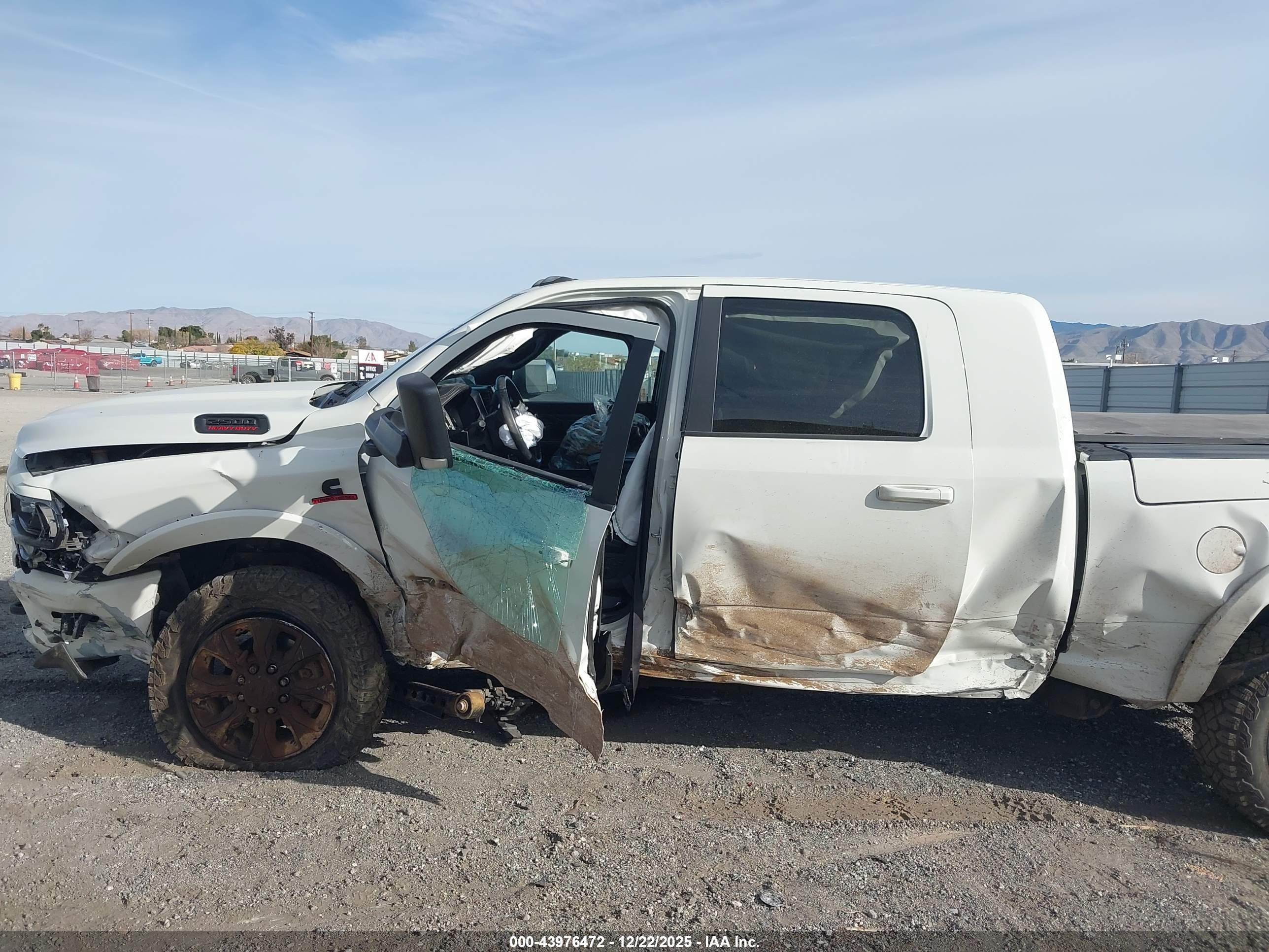 RAM 2500 image 6