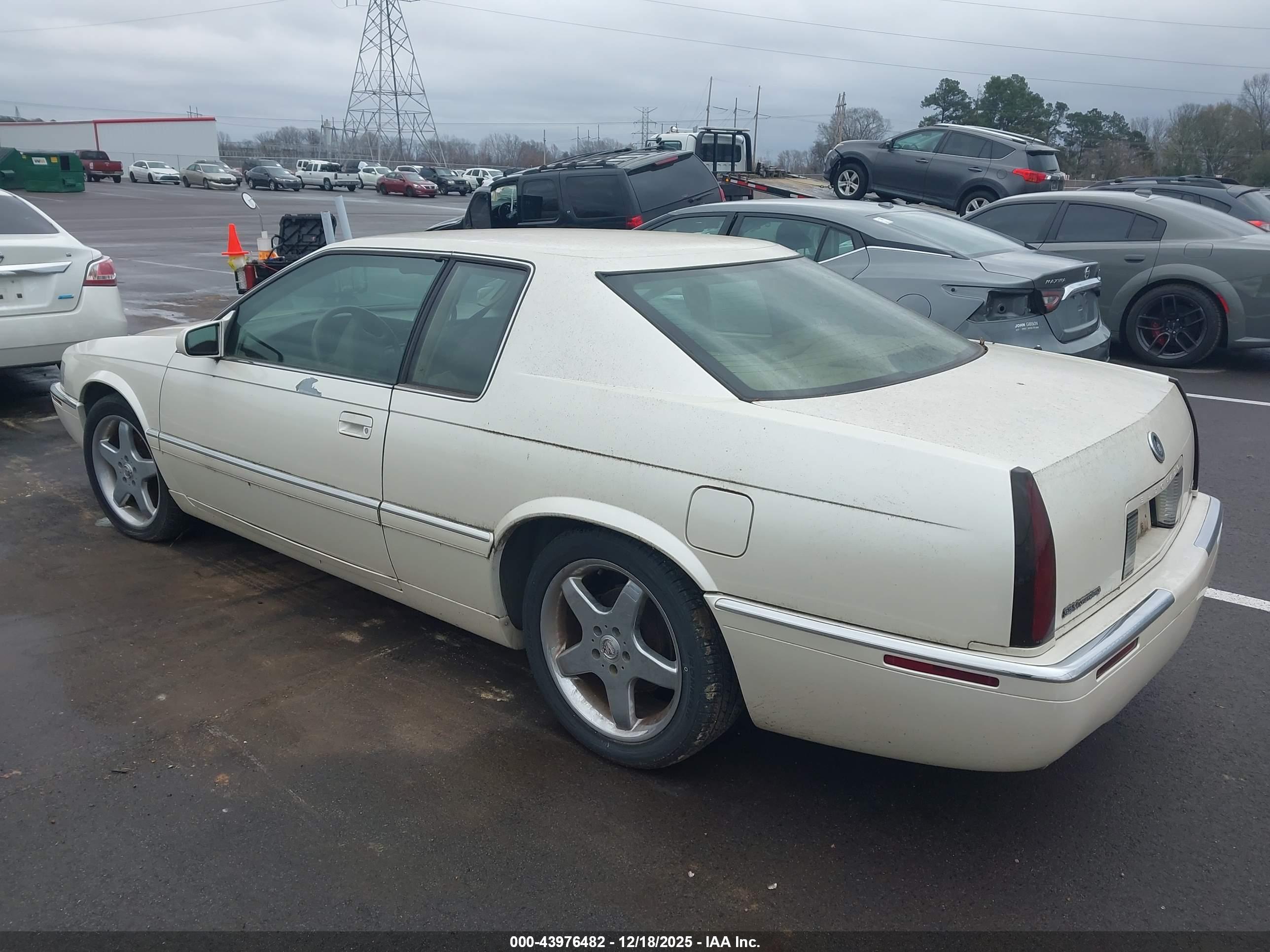 CADILLAC ELDORADO image 3