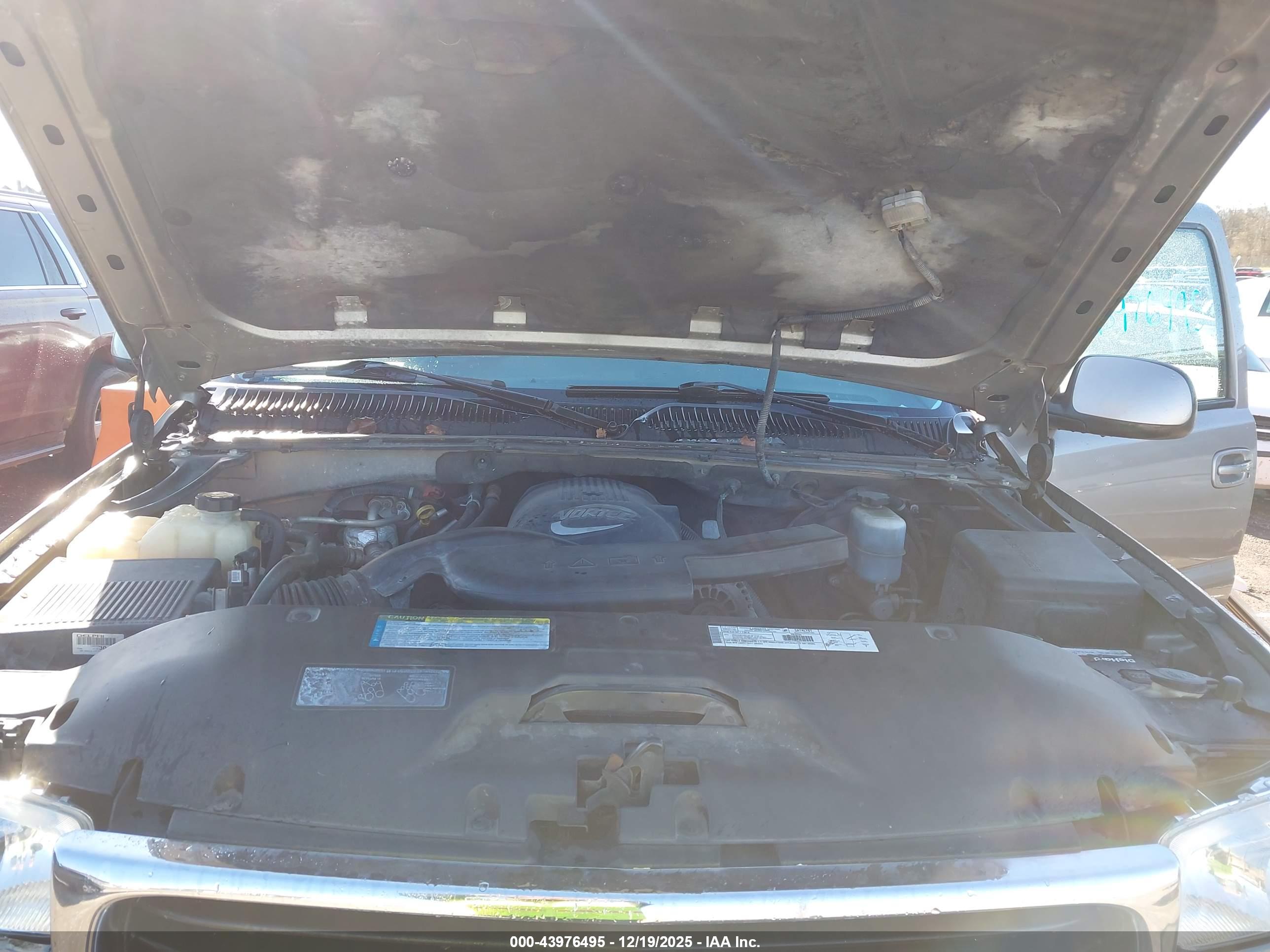 GMC YUKON image 10