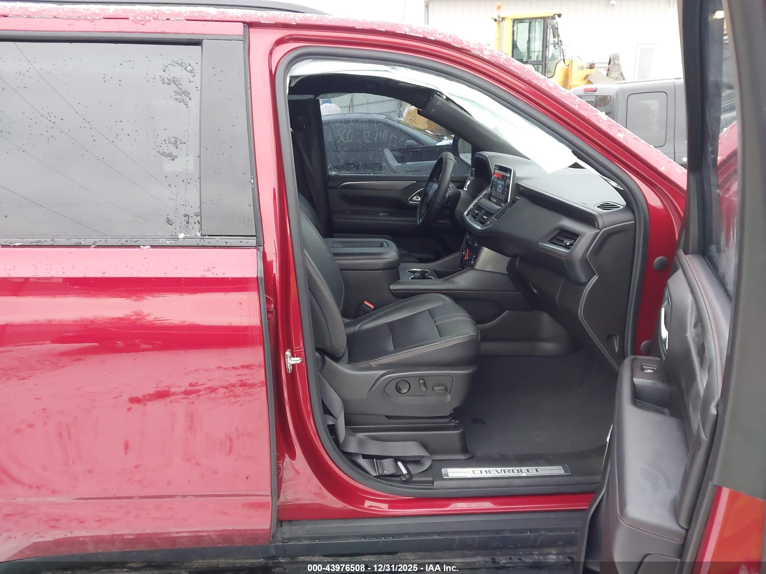 CHEVROLET TAHOE image 5