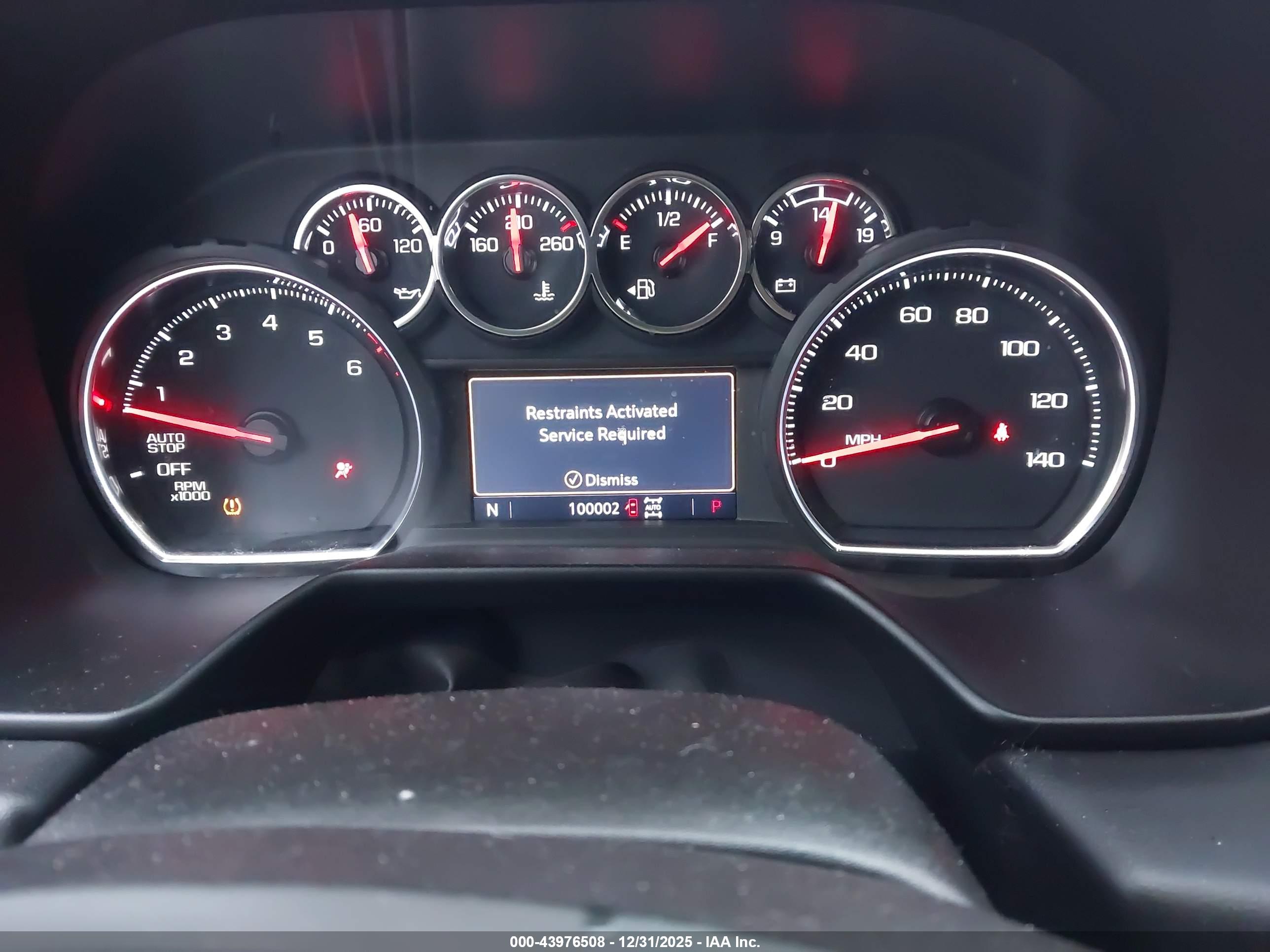CHEVROLET TAHOE image 7