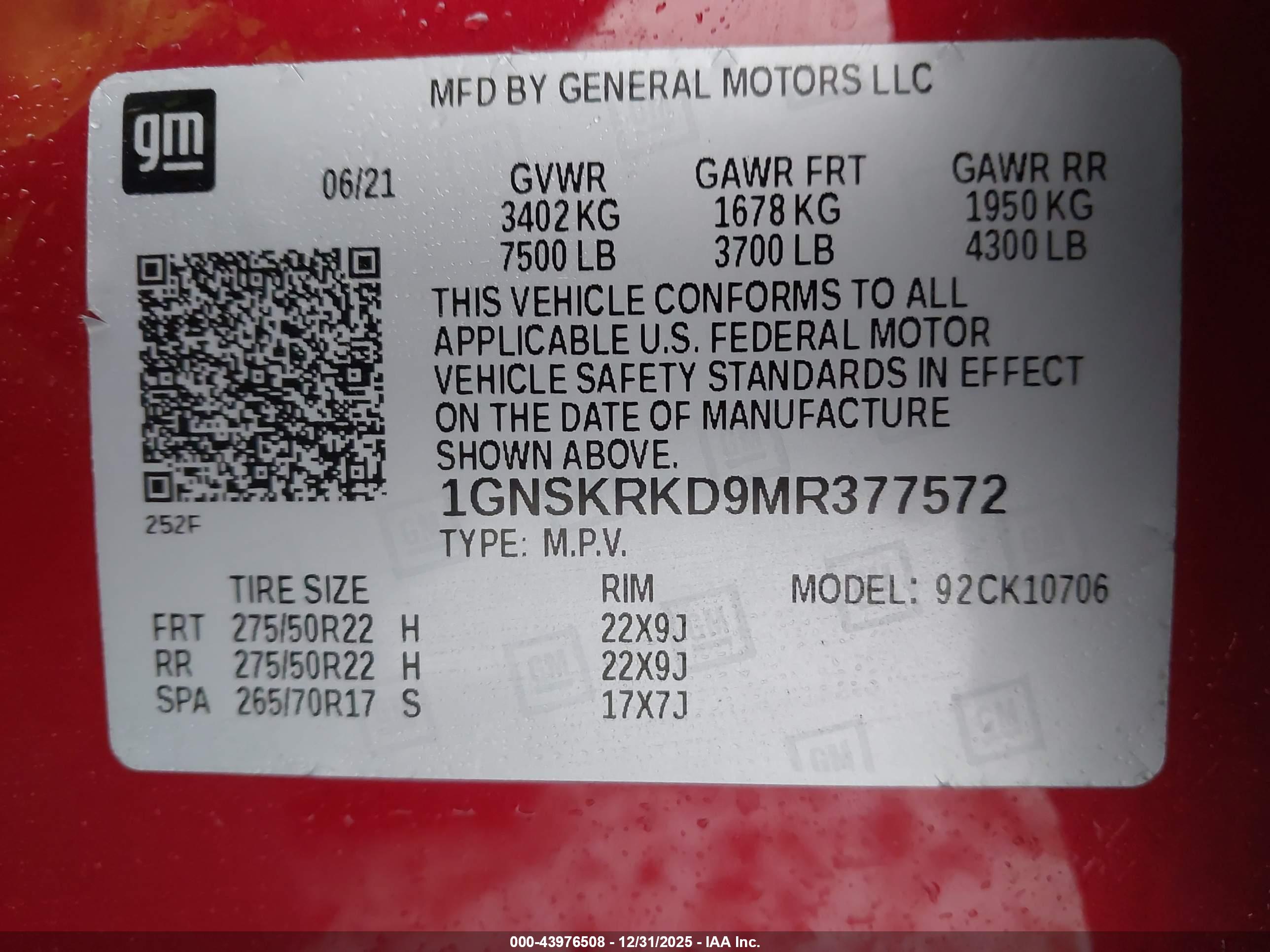 CHEVROLET TAHOE image 9
