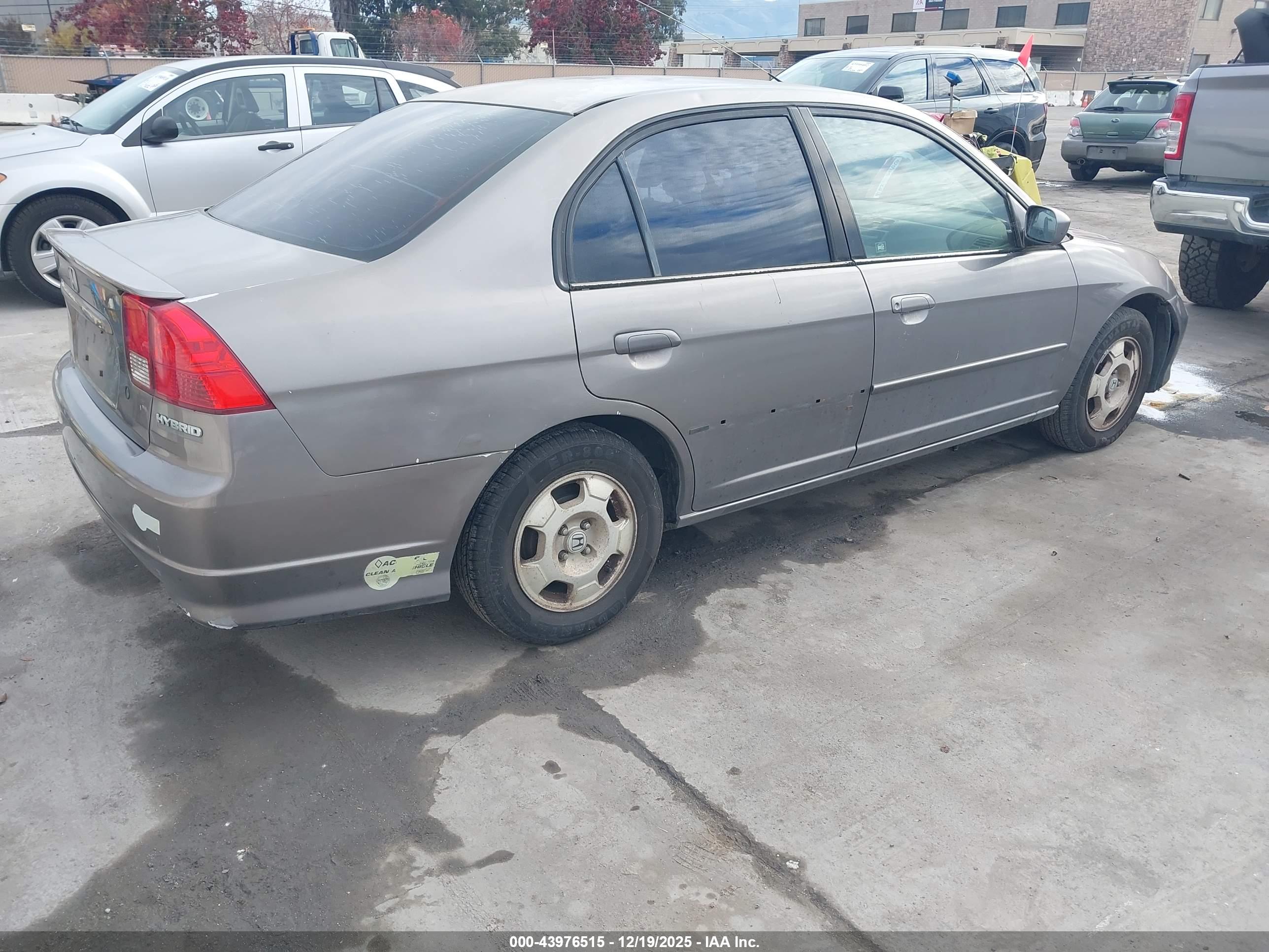 HONDA CIVIC image 4