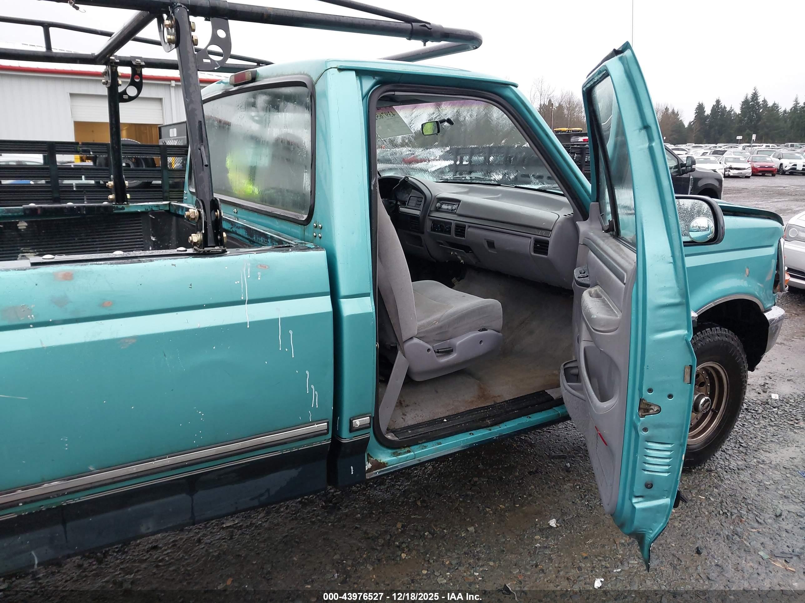 FORD F150 image 5