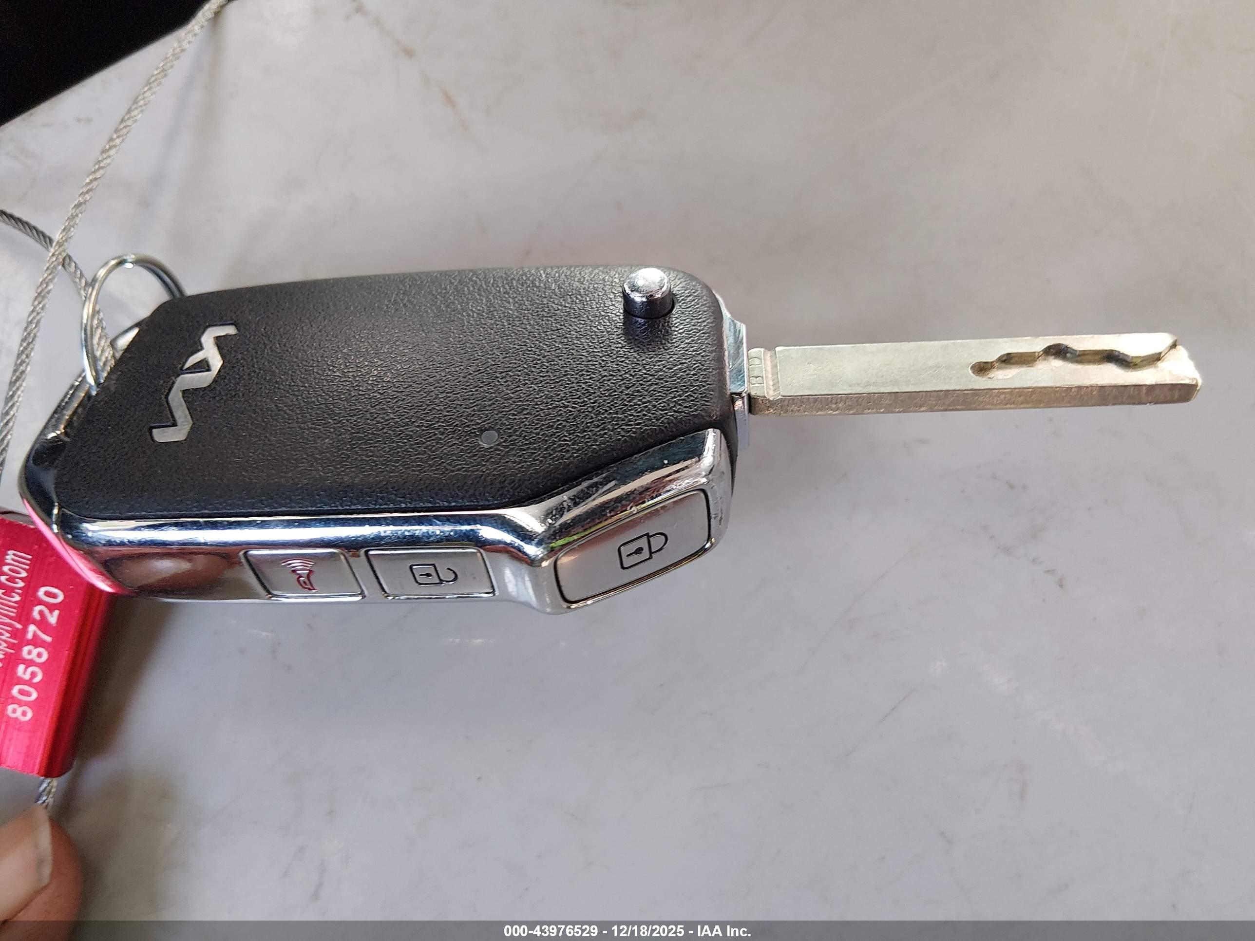 KIA SOUL image 11