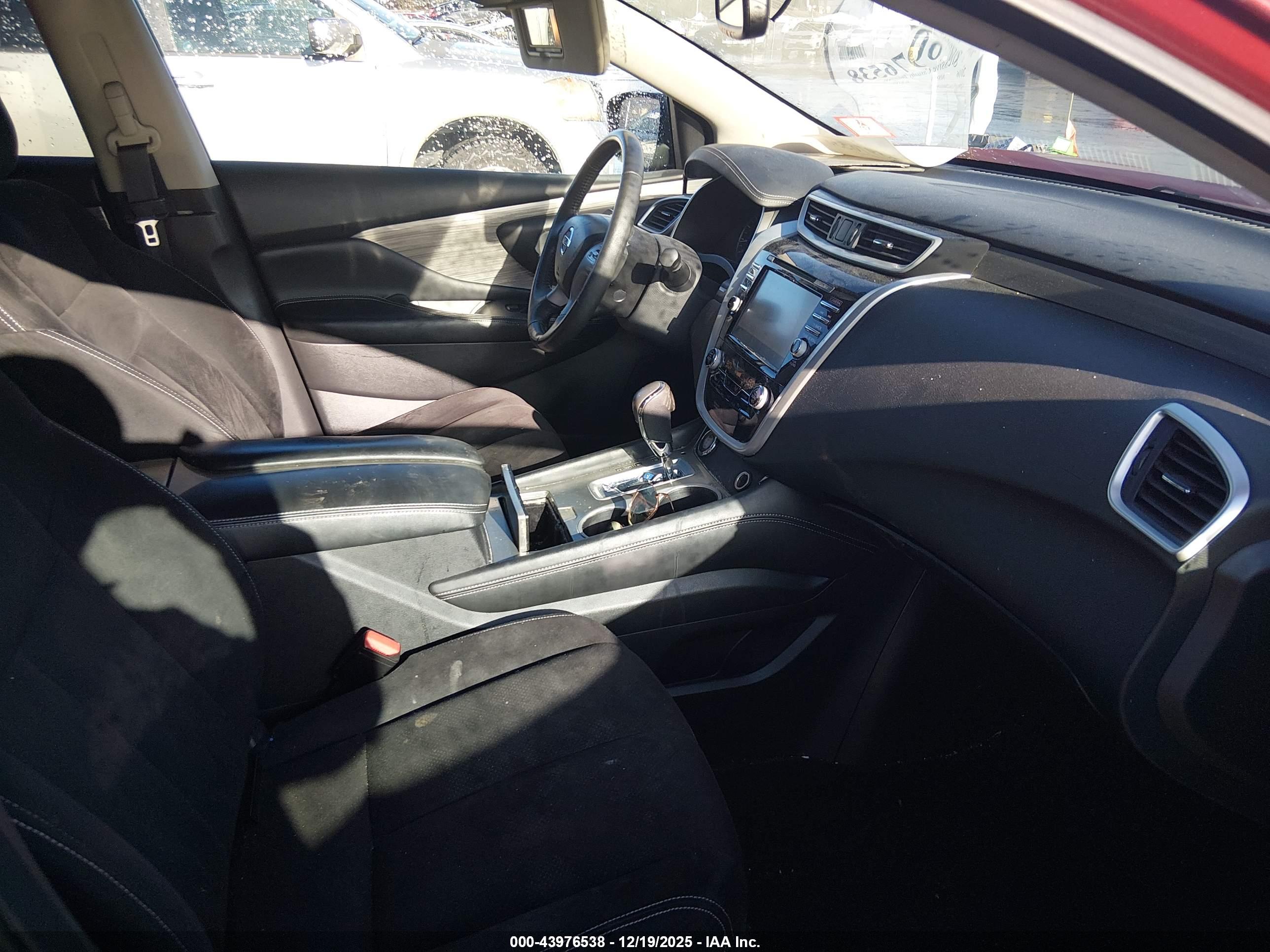 NISSAN MURANO image 5
