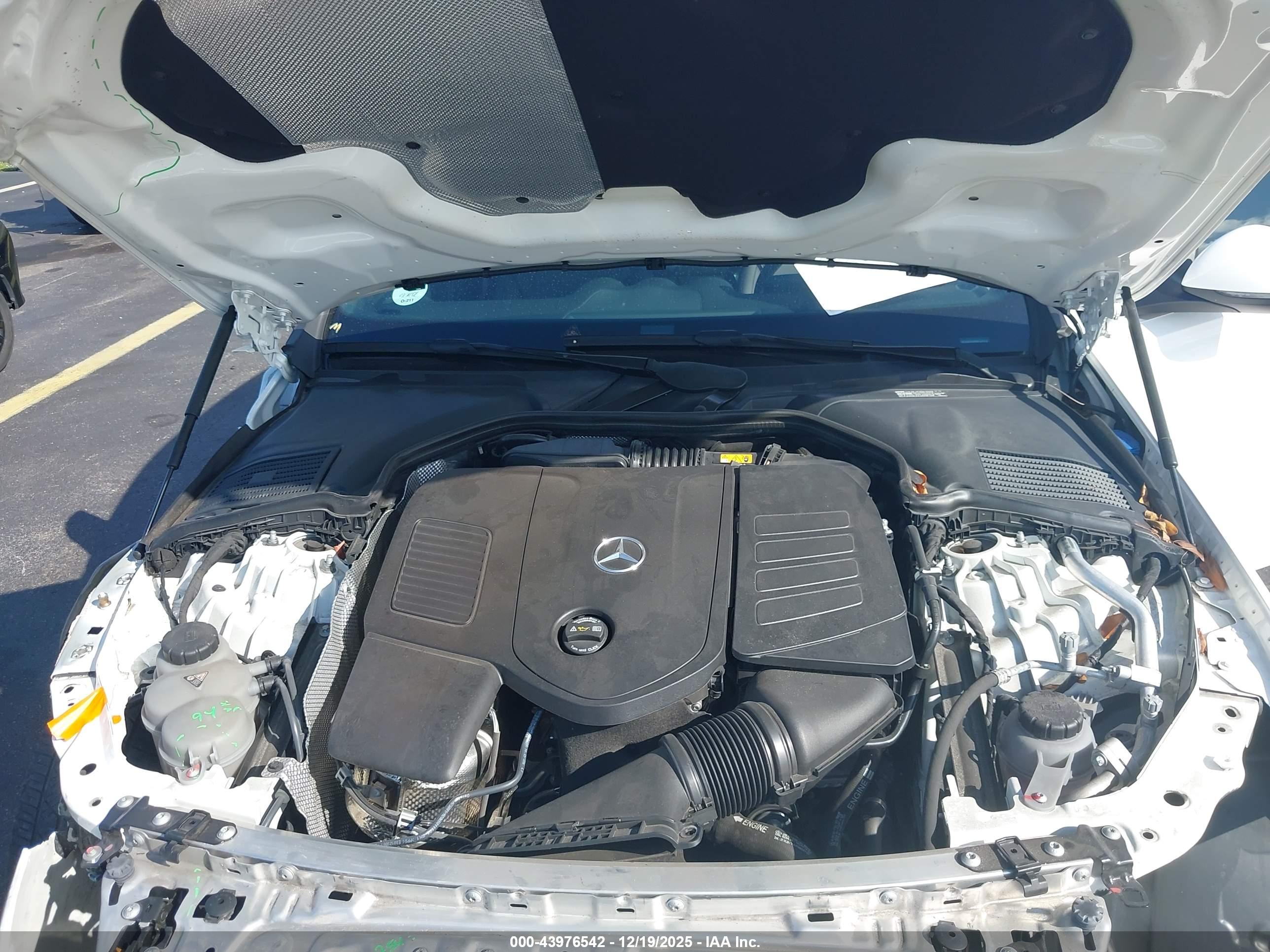 MERCEDES-BENZ C image 10