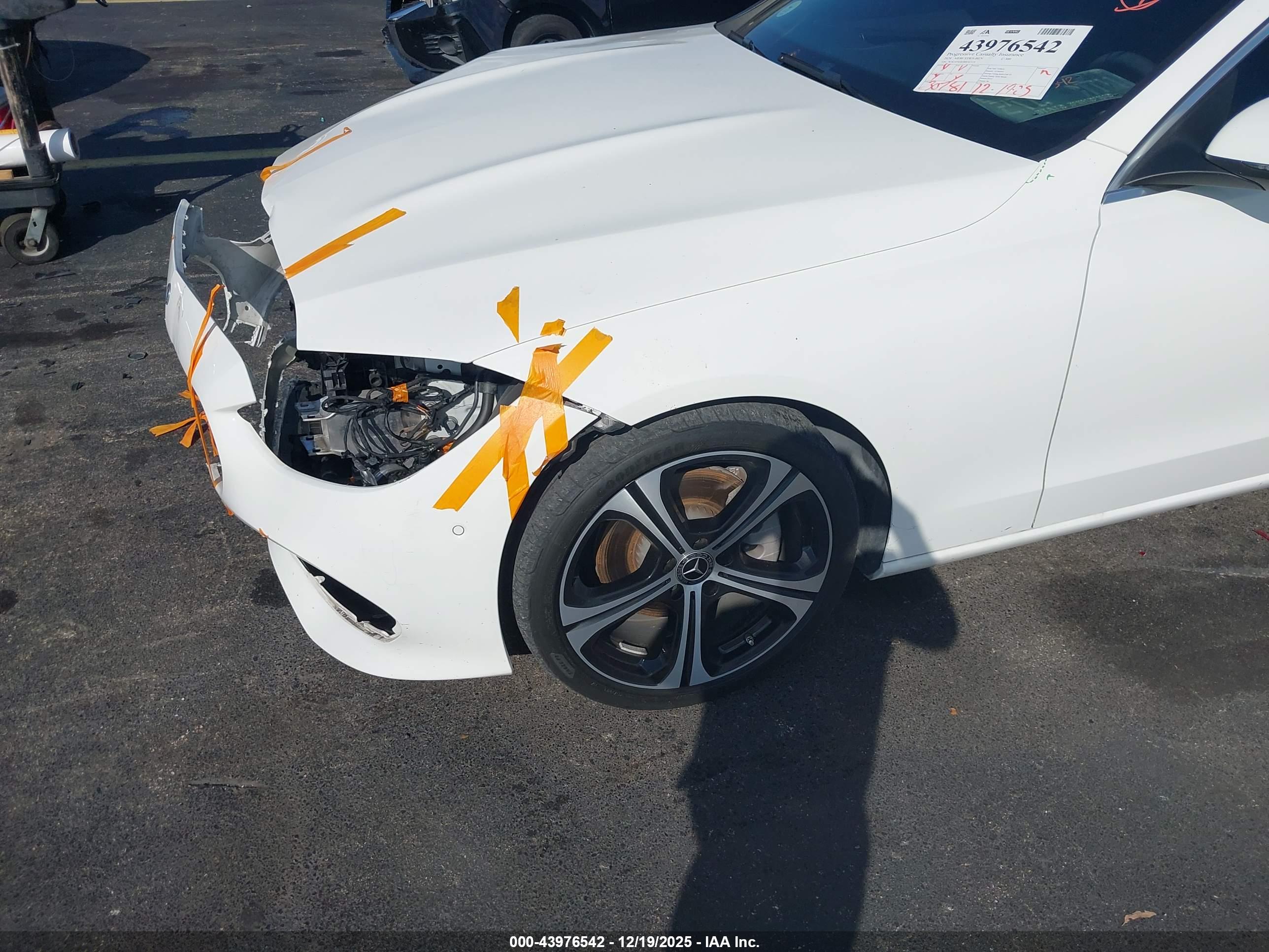 MERCEDES-BENZ C image 6