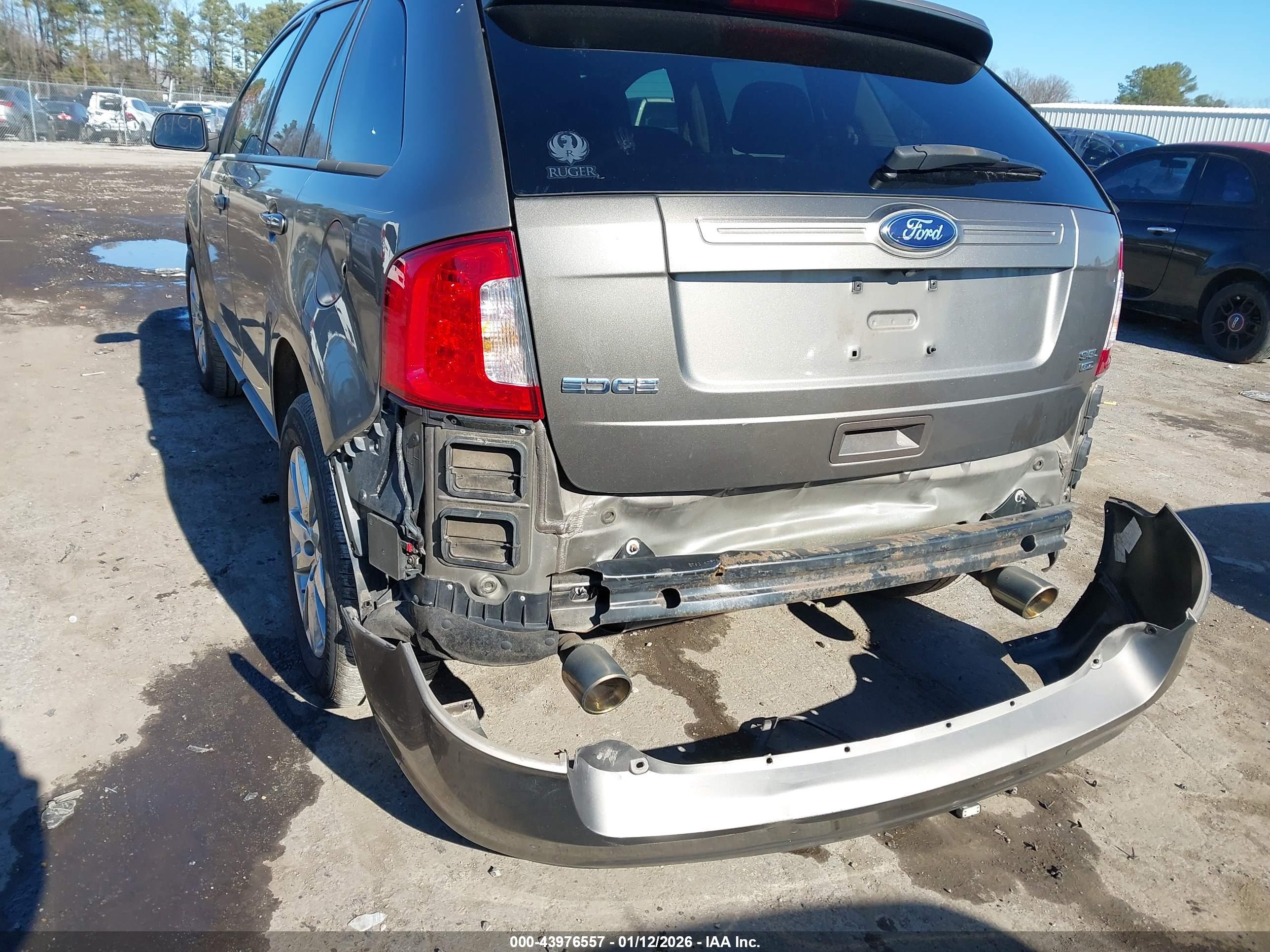 FORD EDGE image 6