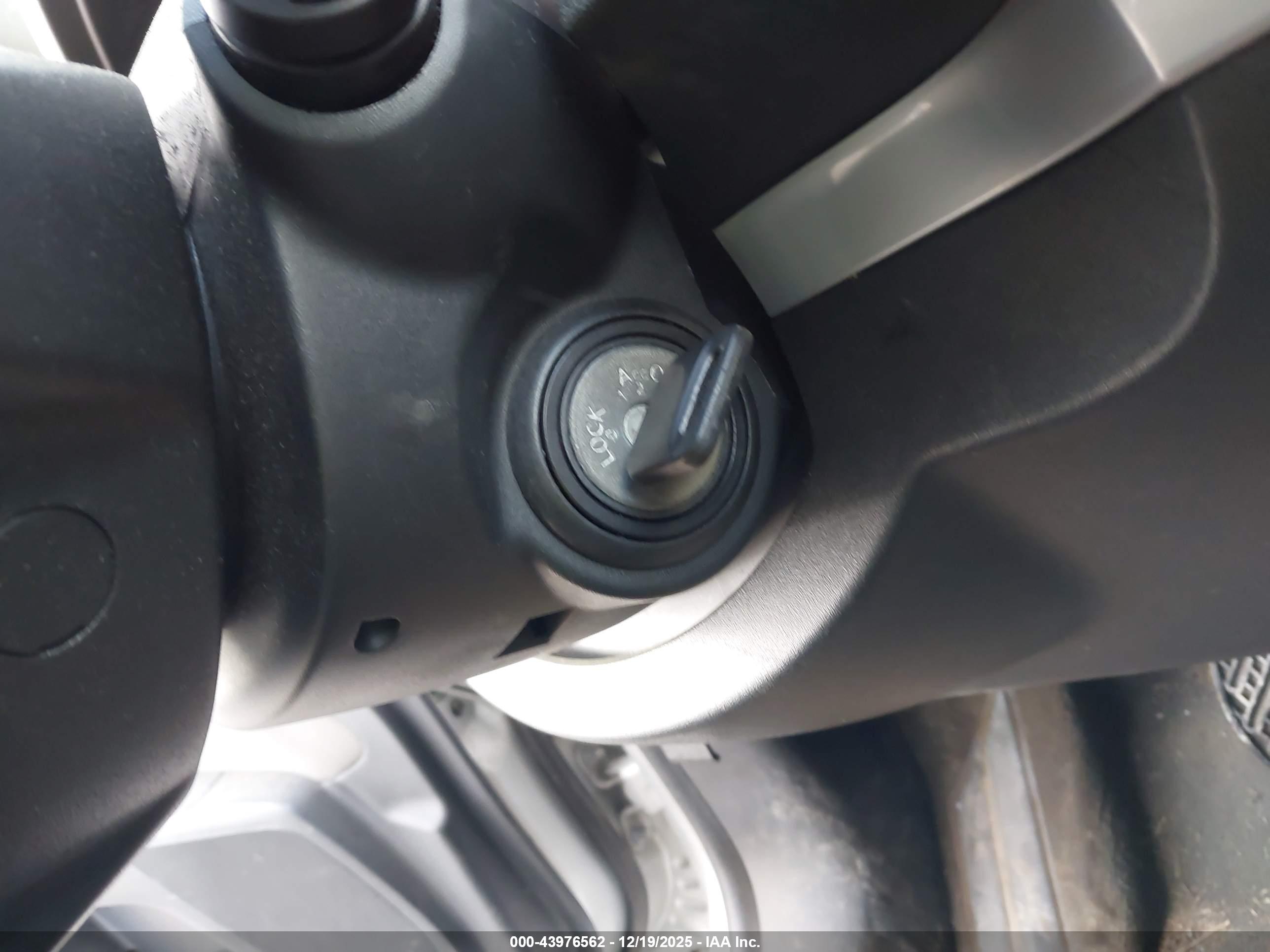 NISSAN SENTRA image 11