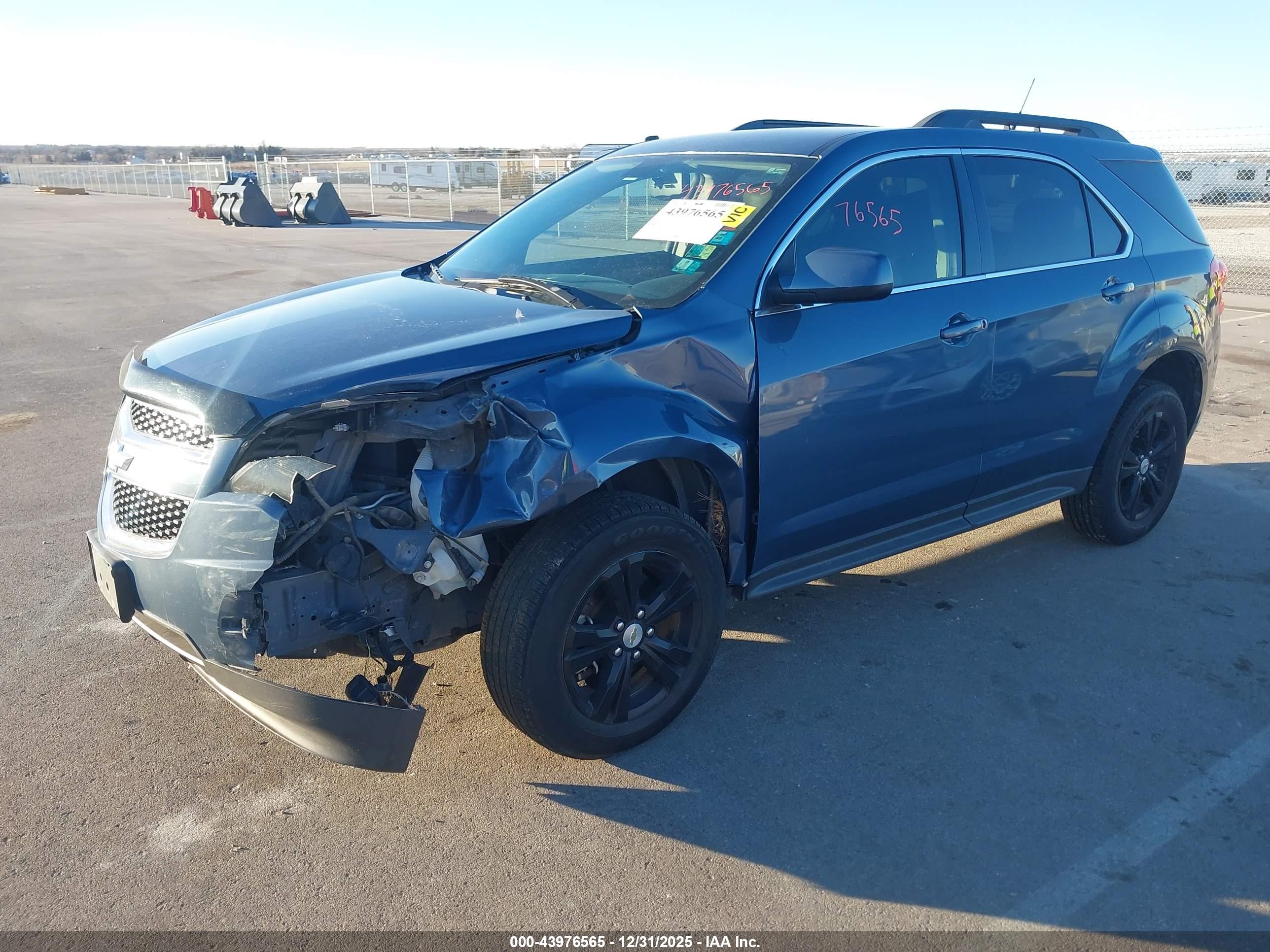 CHEVROLET EQUINOX image 2