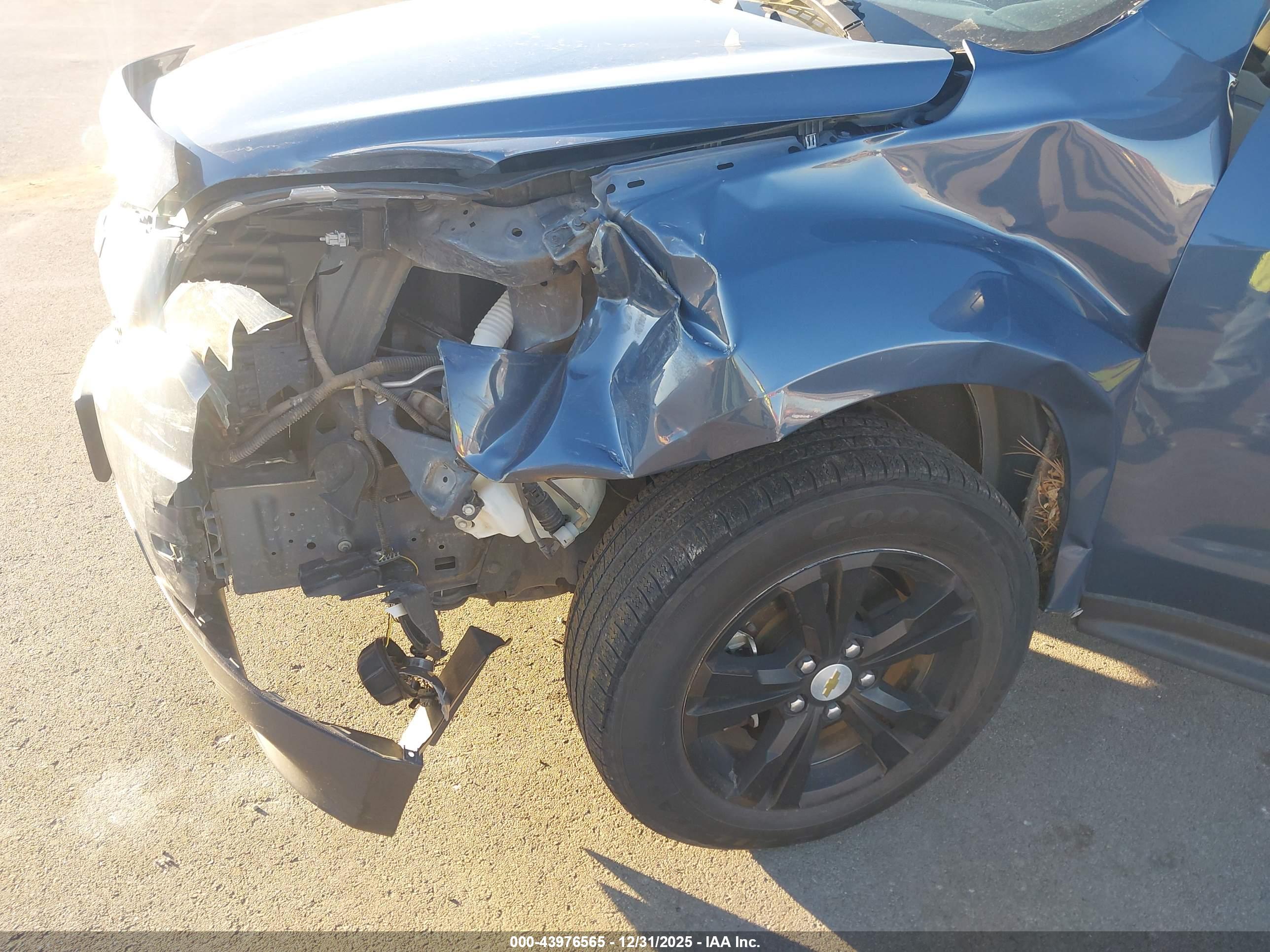 CHEVROLET EQUINOX image 6