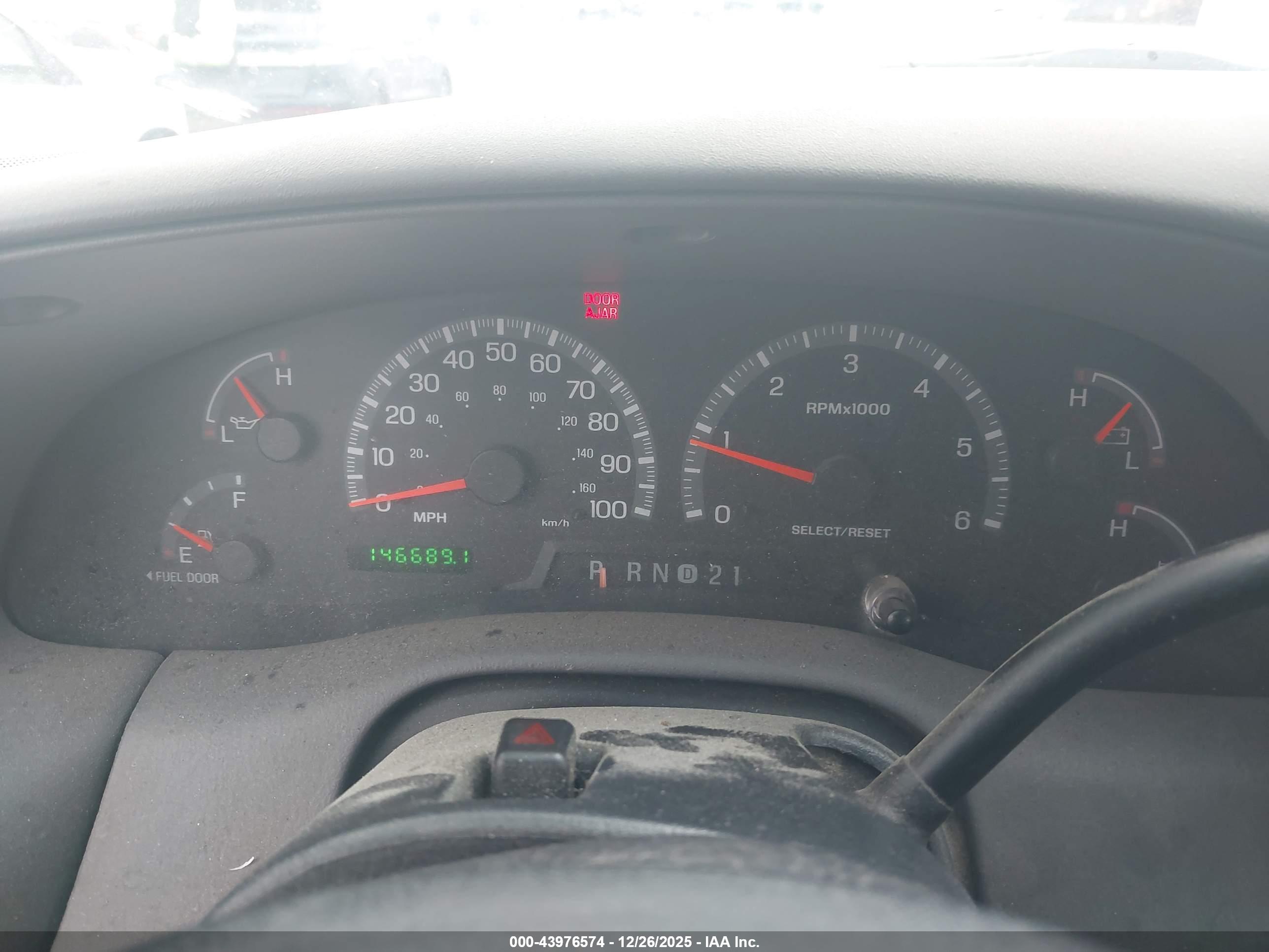 FORD F-150 image 7