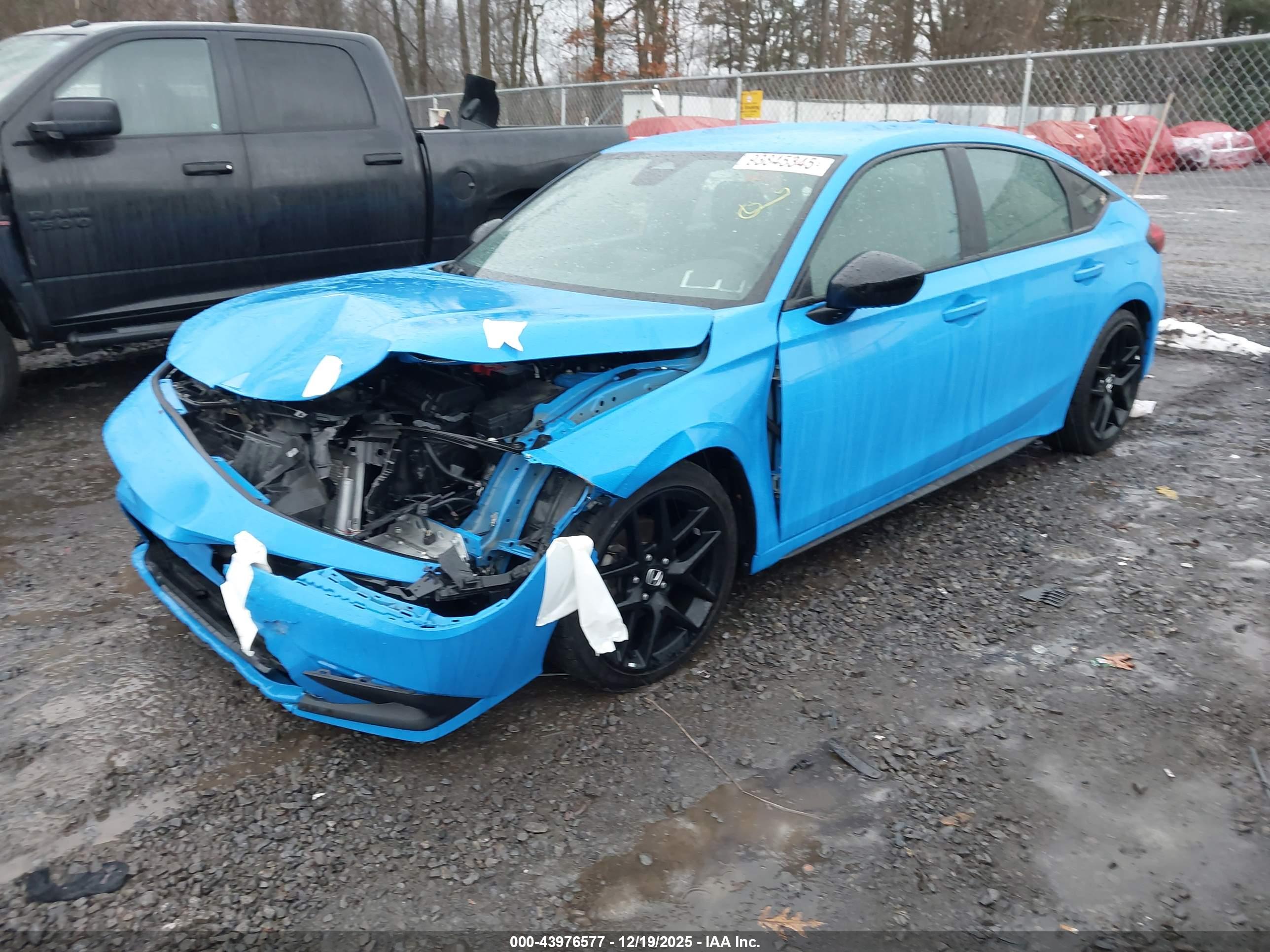 HONDA CIVIC image 2