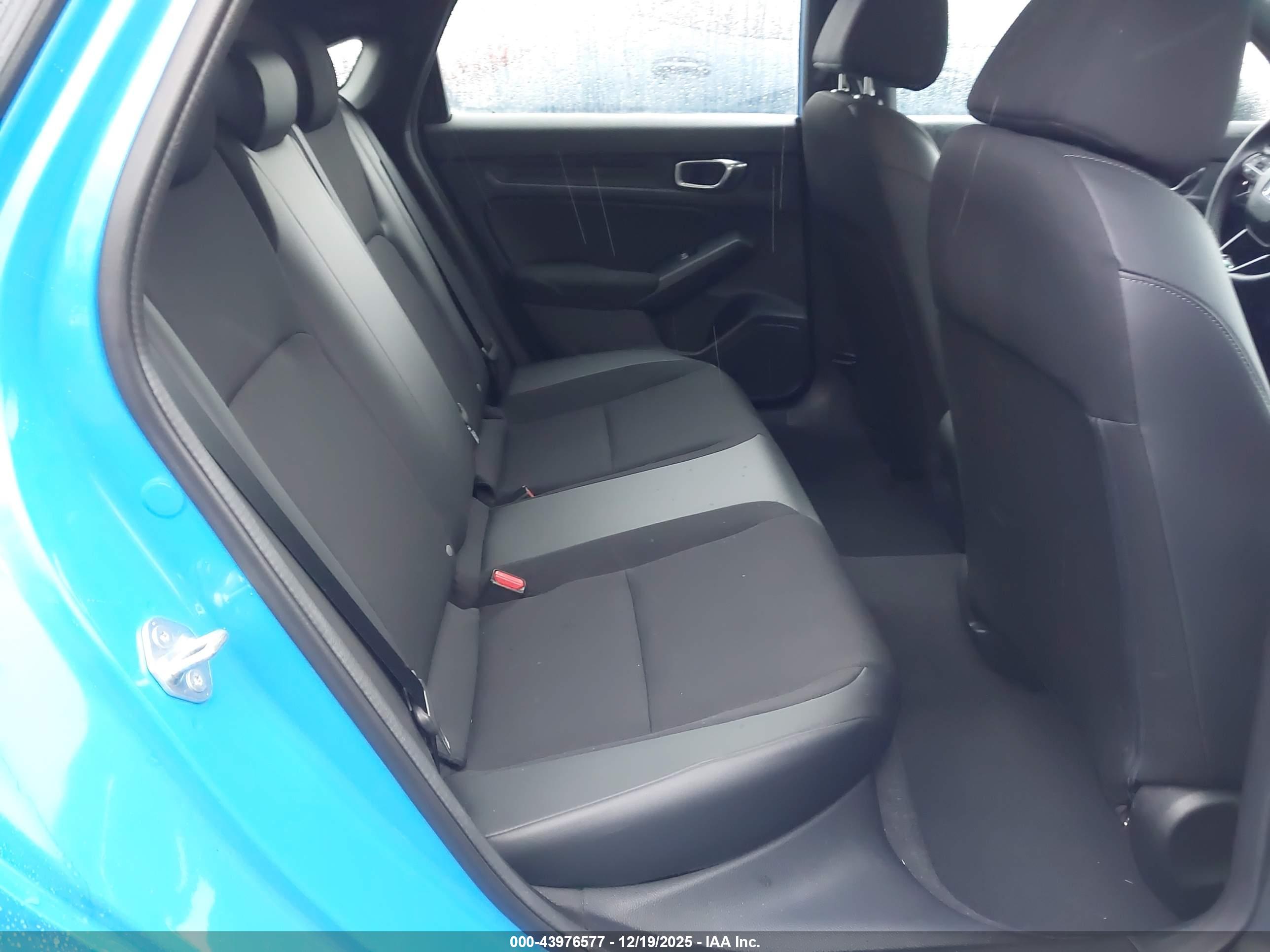 HONDA CIVIC image 8