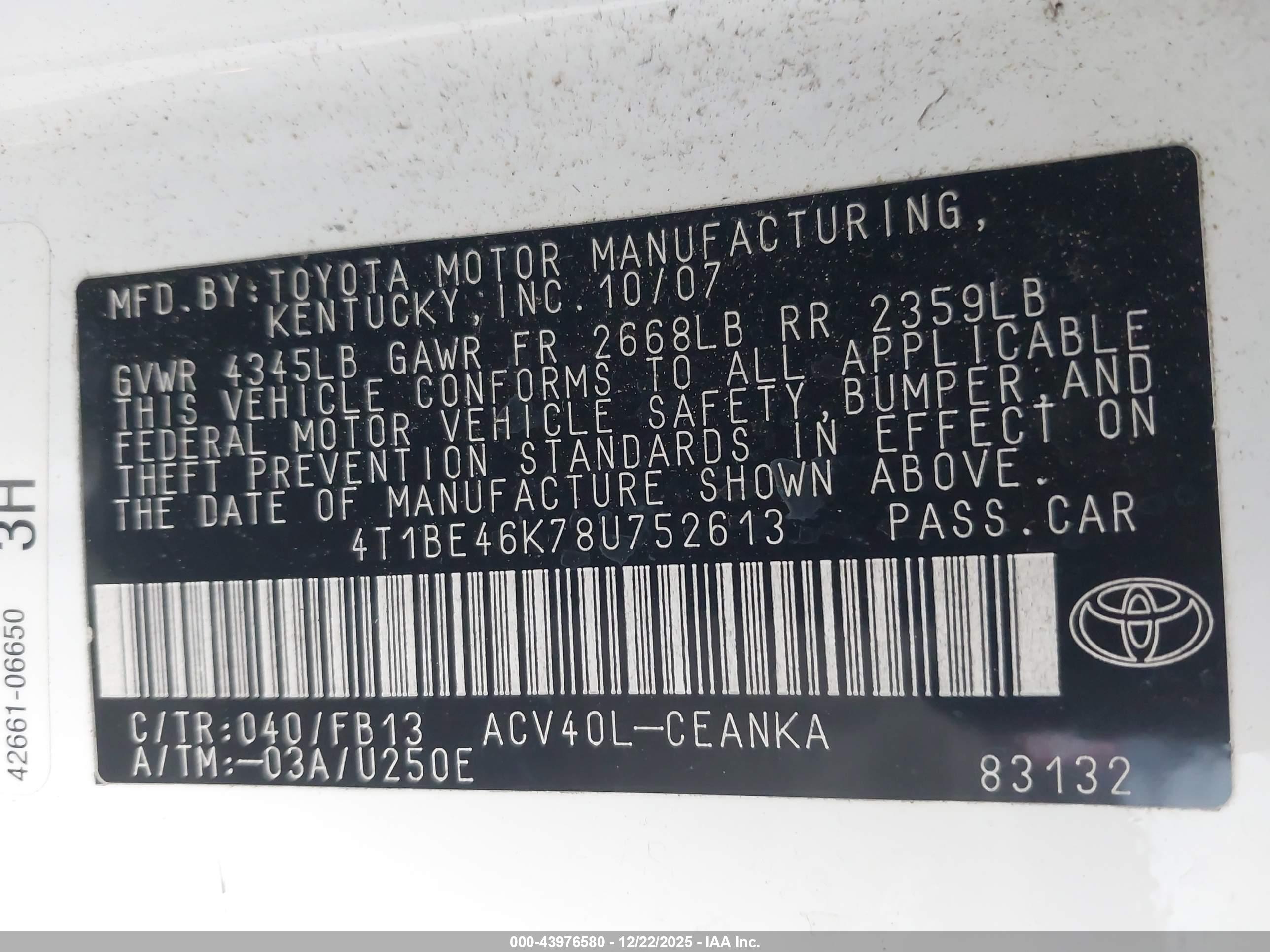 TOYOTA CAMRY image 9