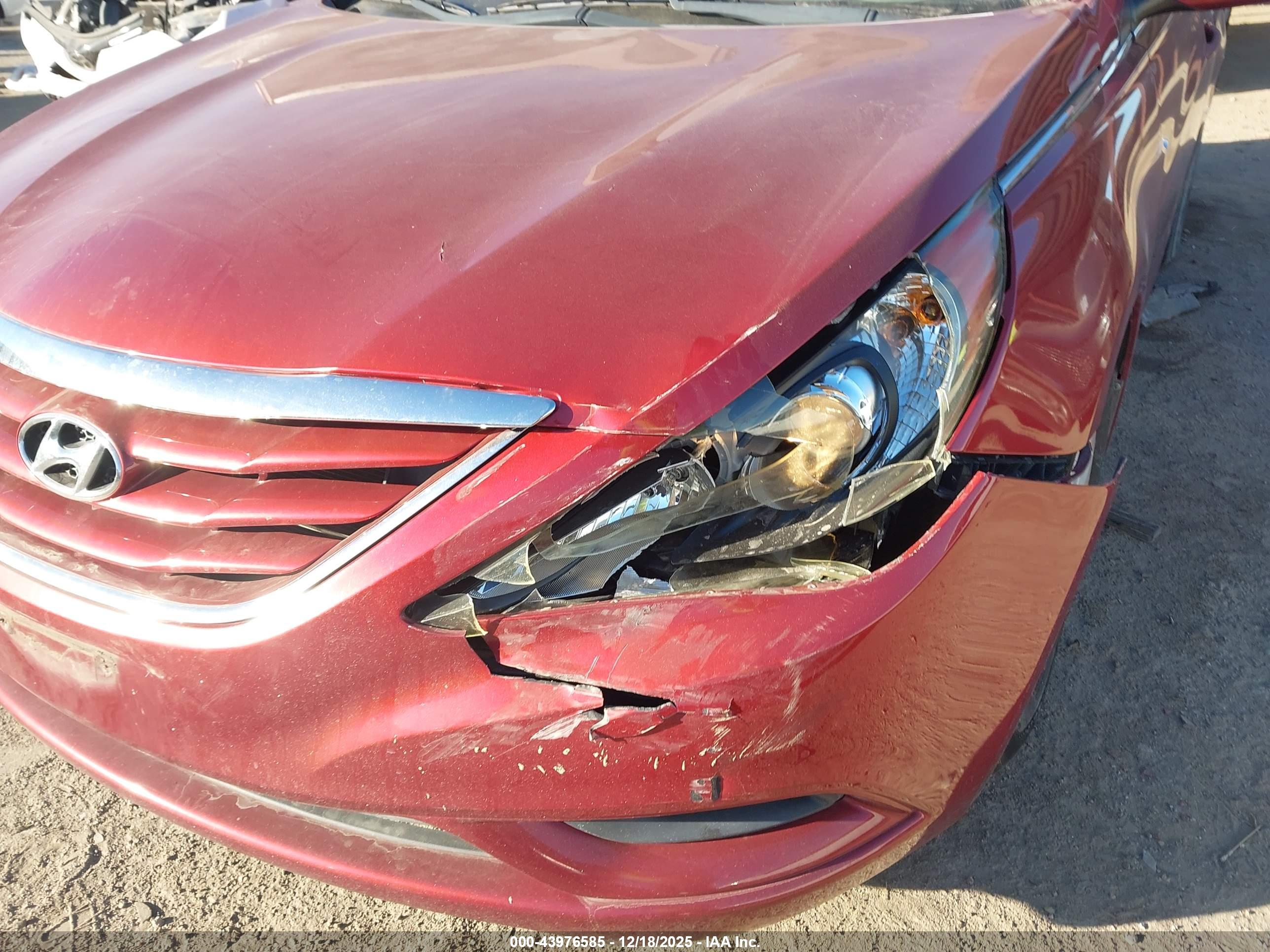 HYUNDAI SONATA image 6