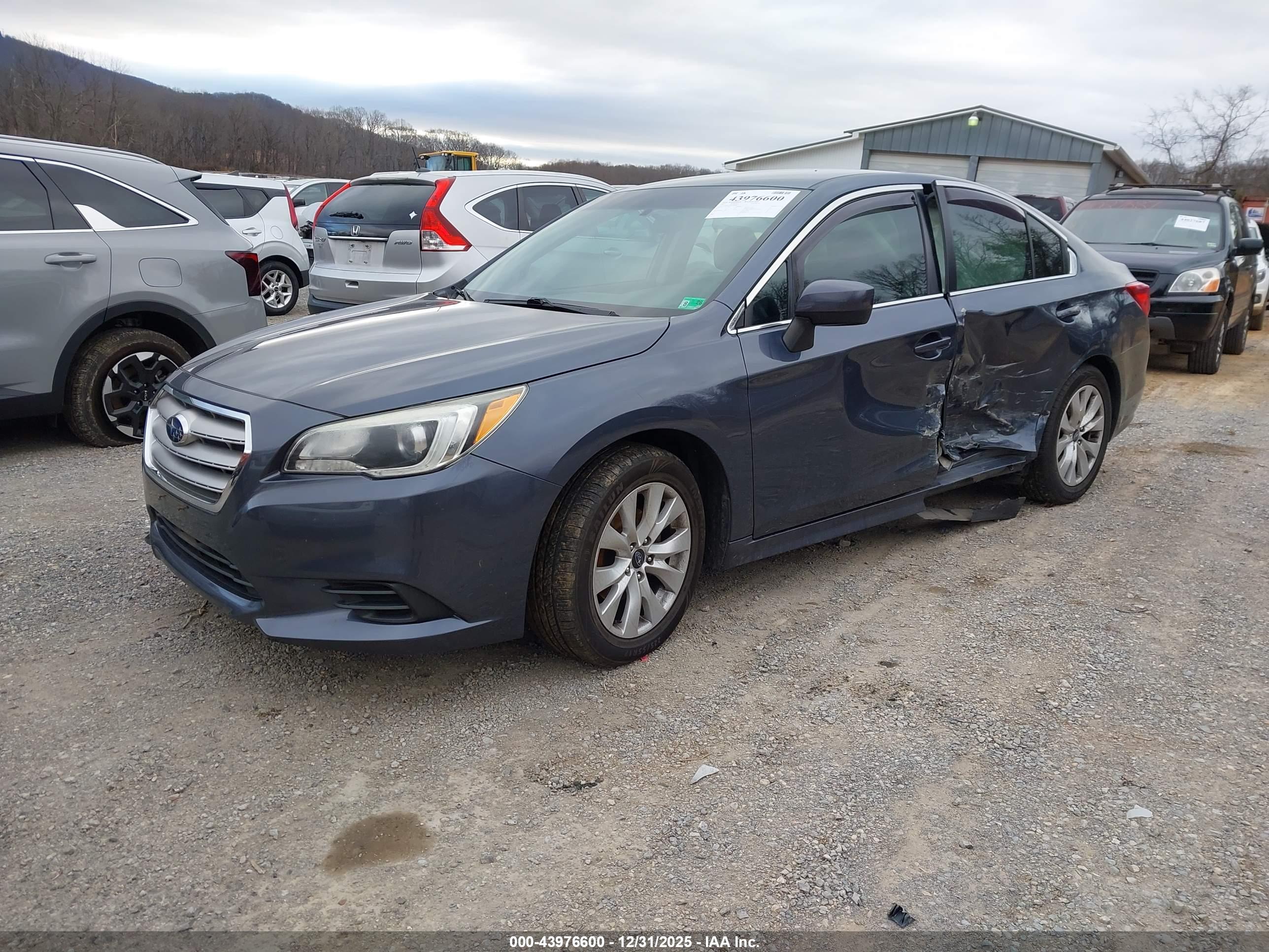 SUBARU LEGACY image 2