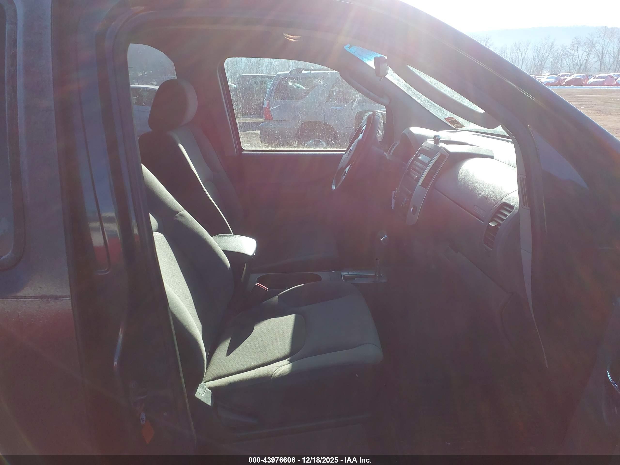 NISSAN XTERRA image 5
