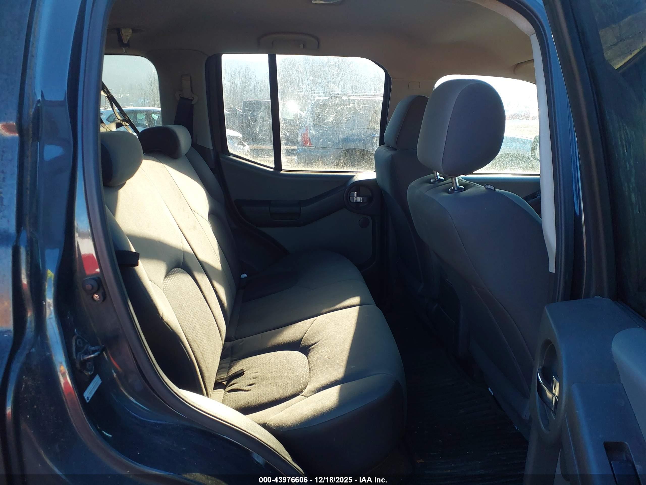 NISSAN XTERRA image 8