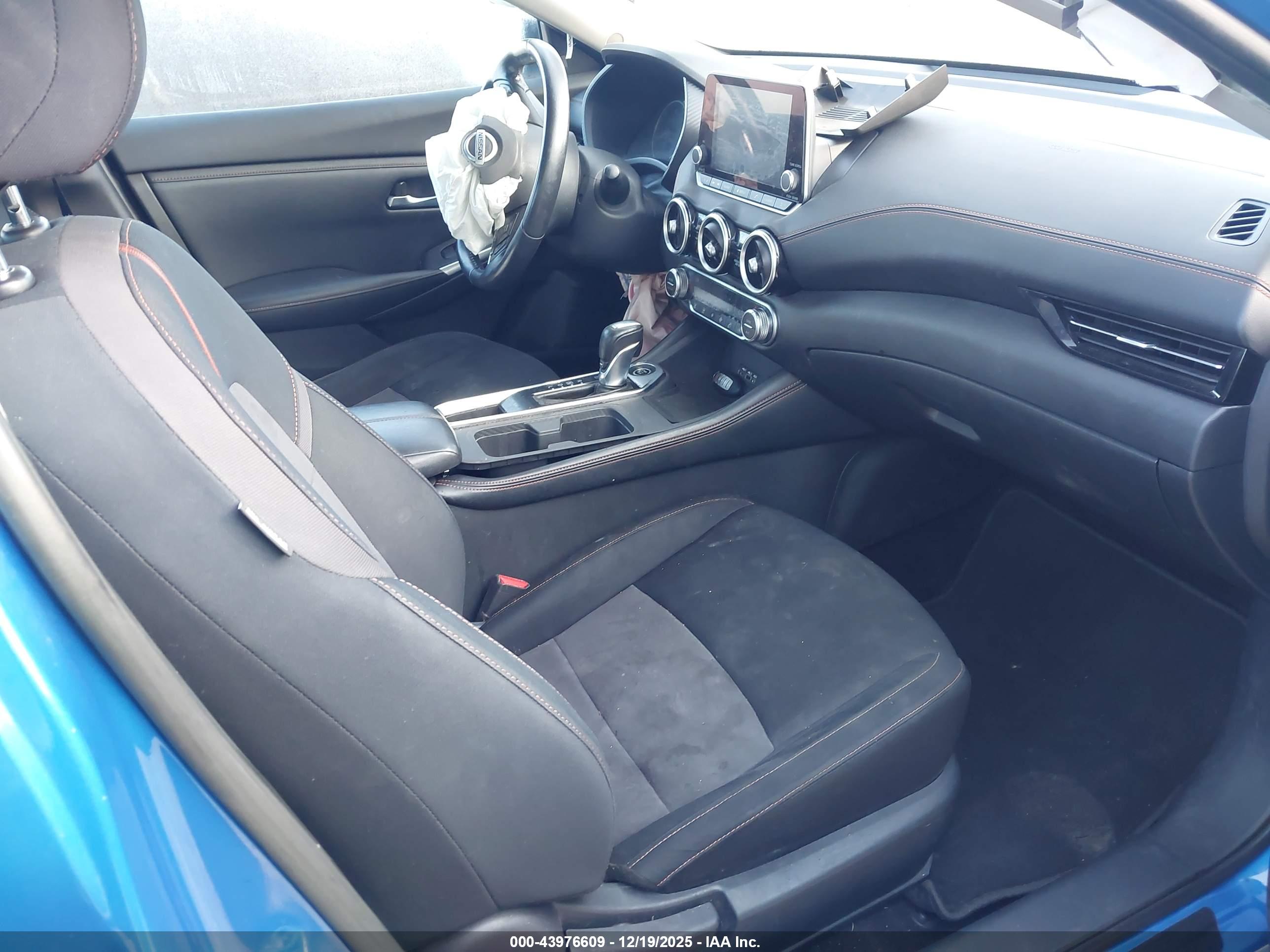 NISSAN SENTRA image 5