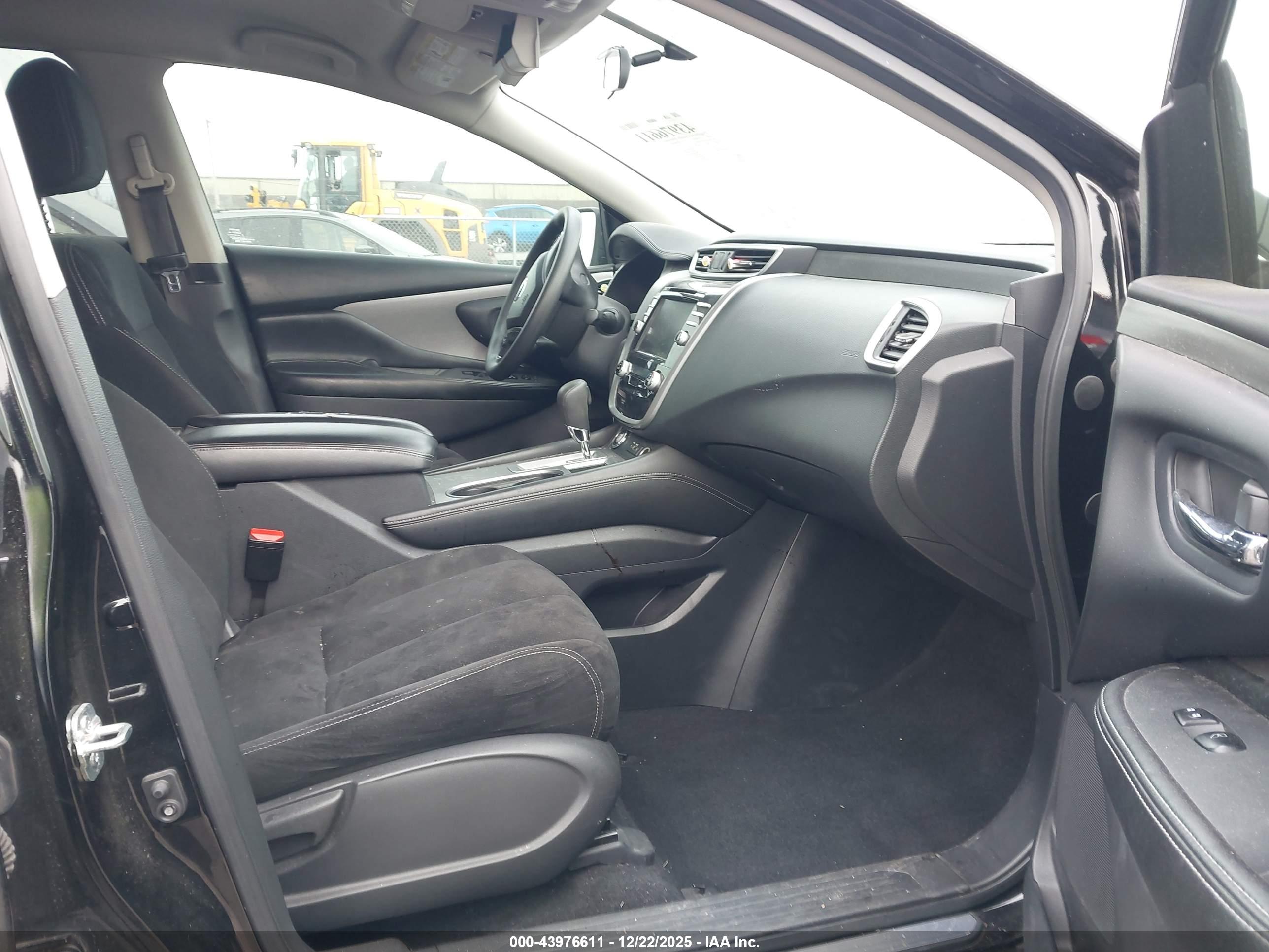 NISSAN MURANO image 5