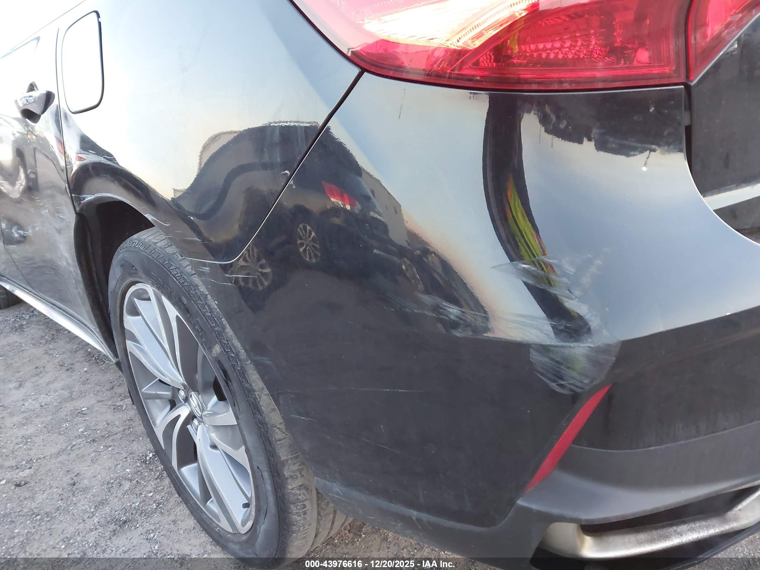 ACURA MDX image 6