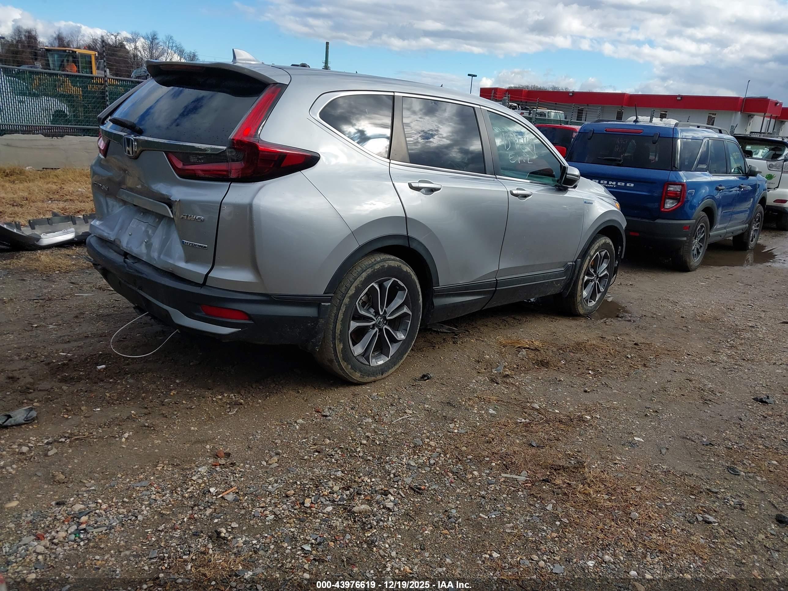 HONDA CR-V image 4