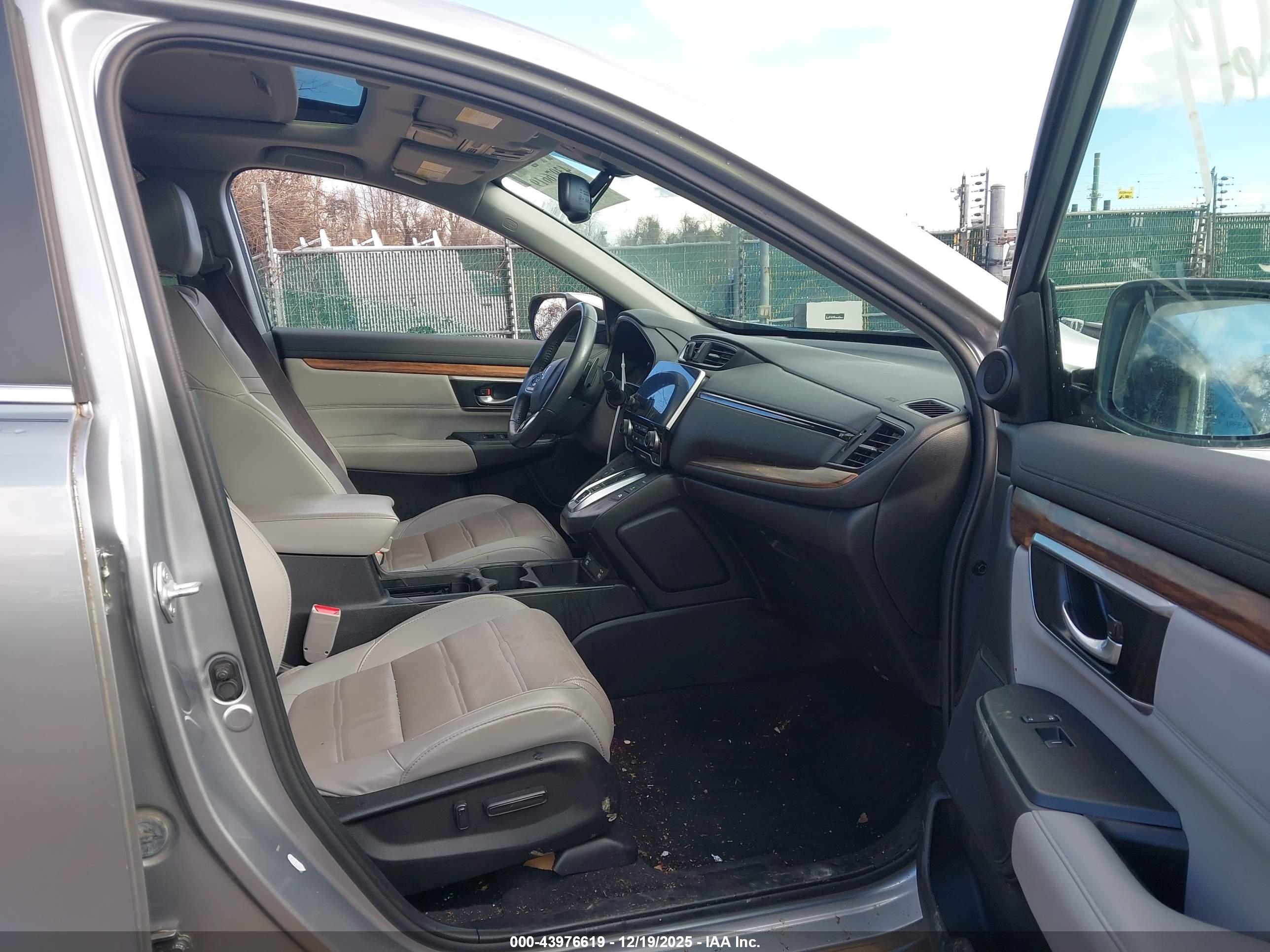 HONDA CR-V image 5