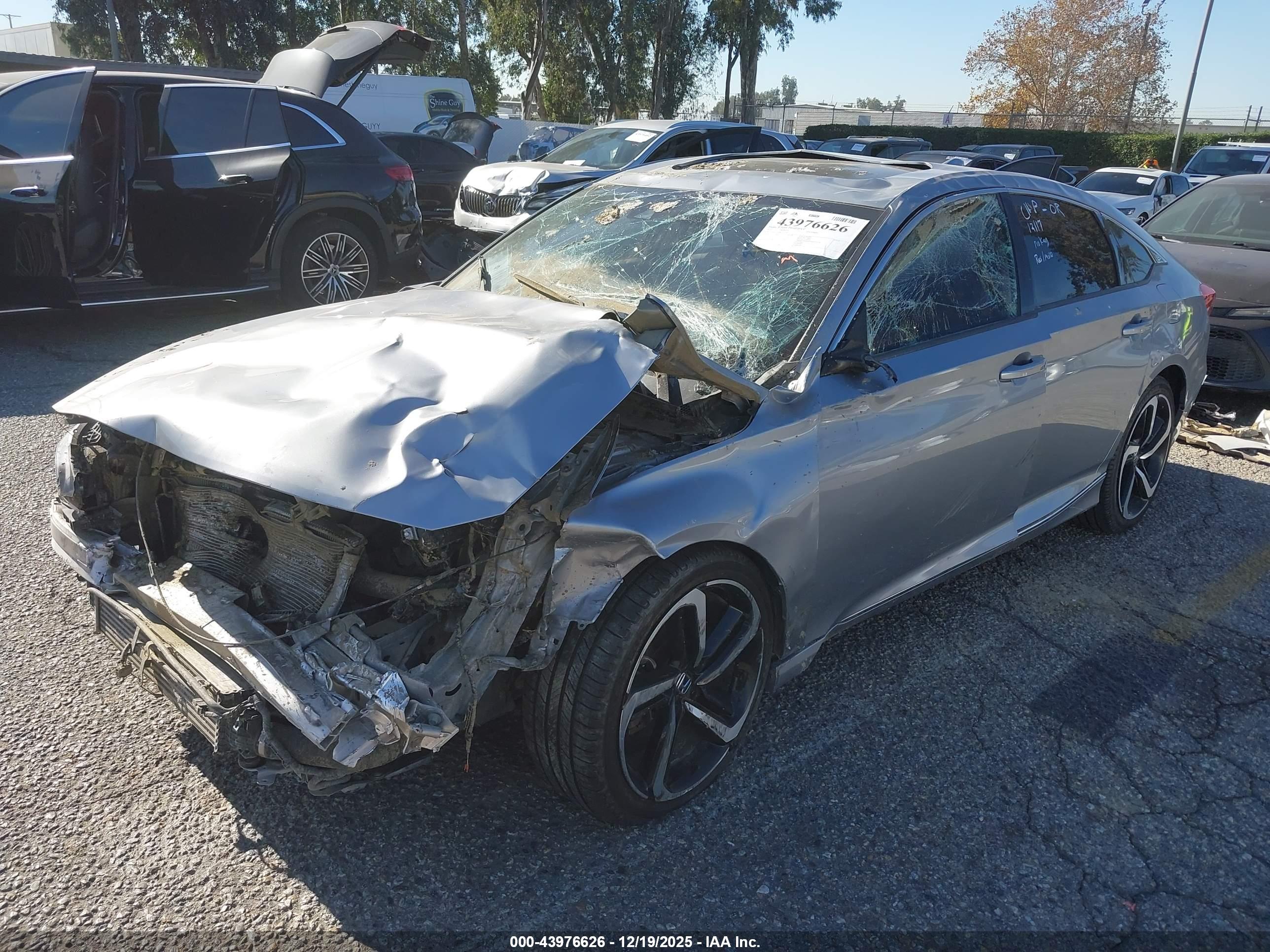 HONDA ACCORD image 2