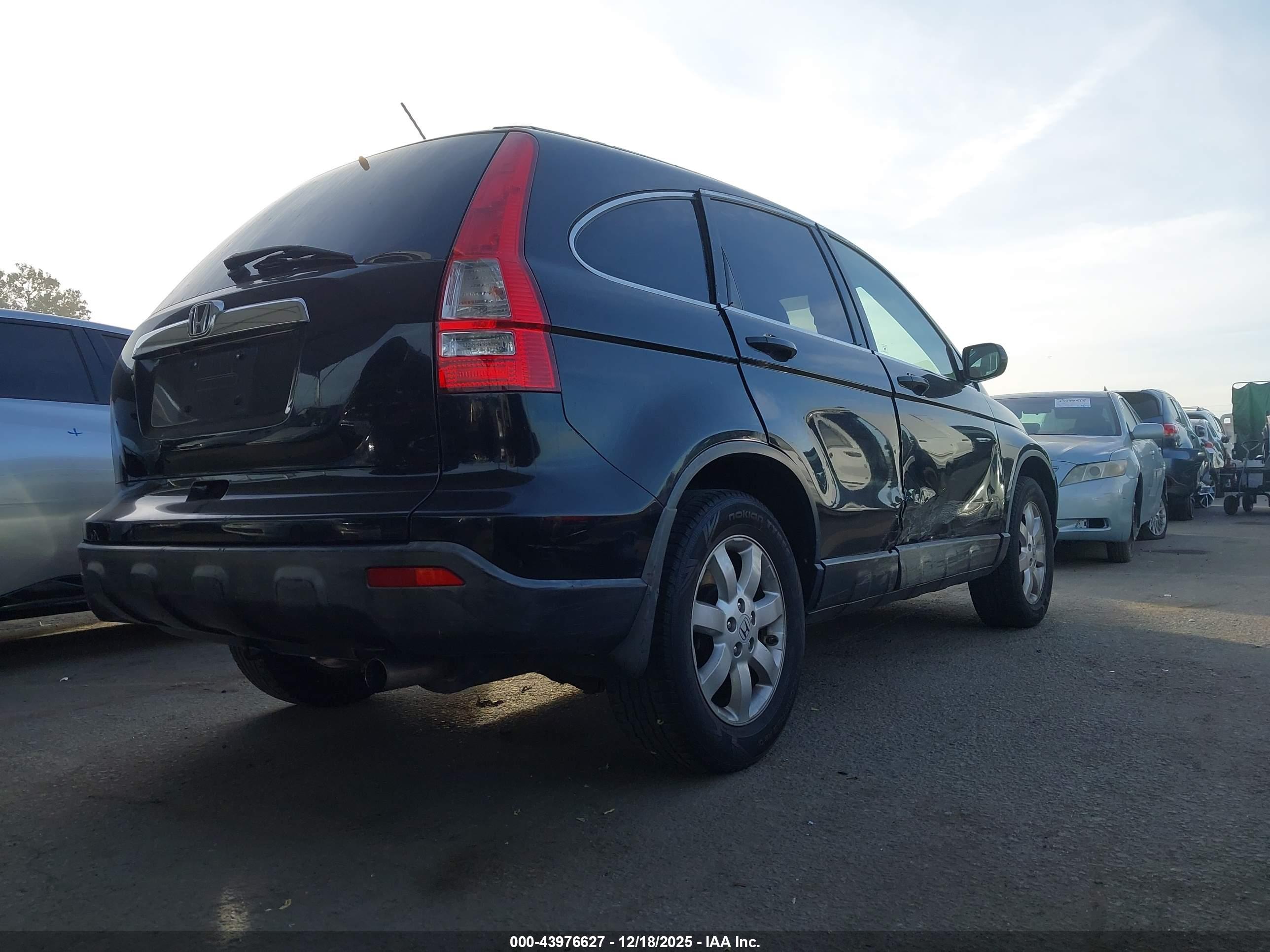 HONDA CR-V image 4