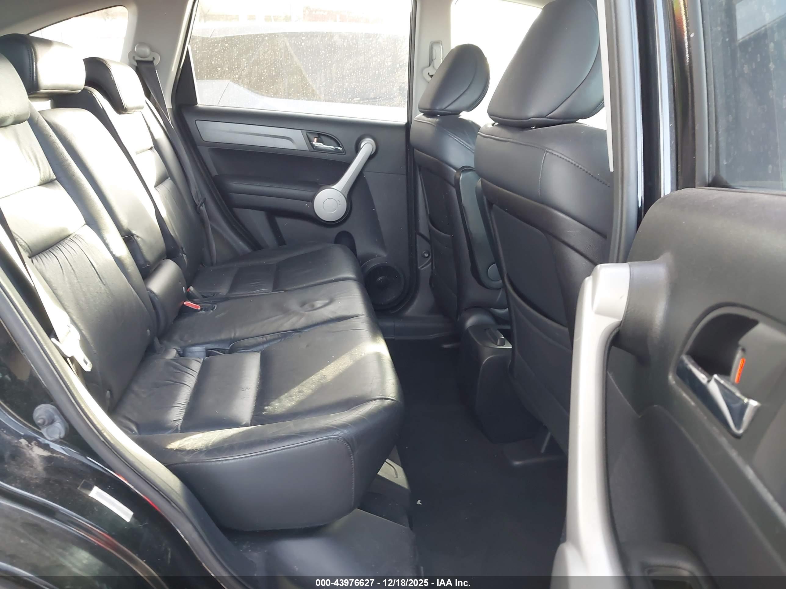 HONDA CR-V image 8