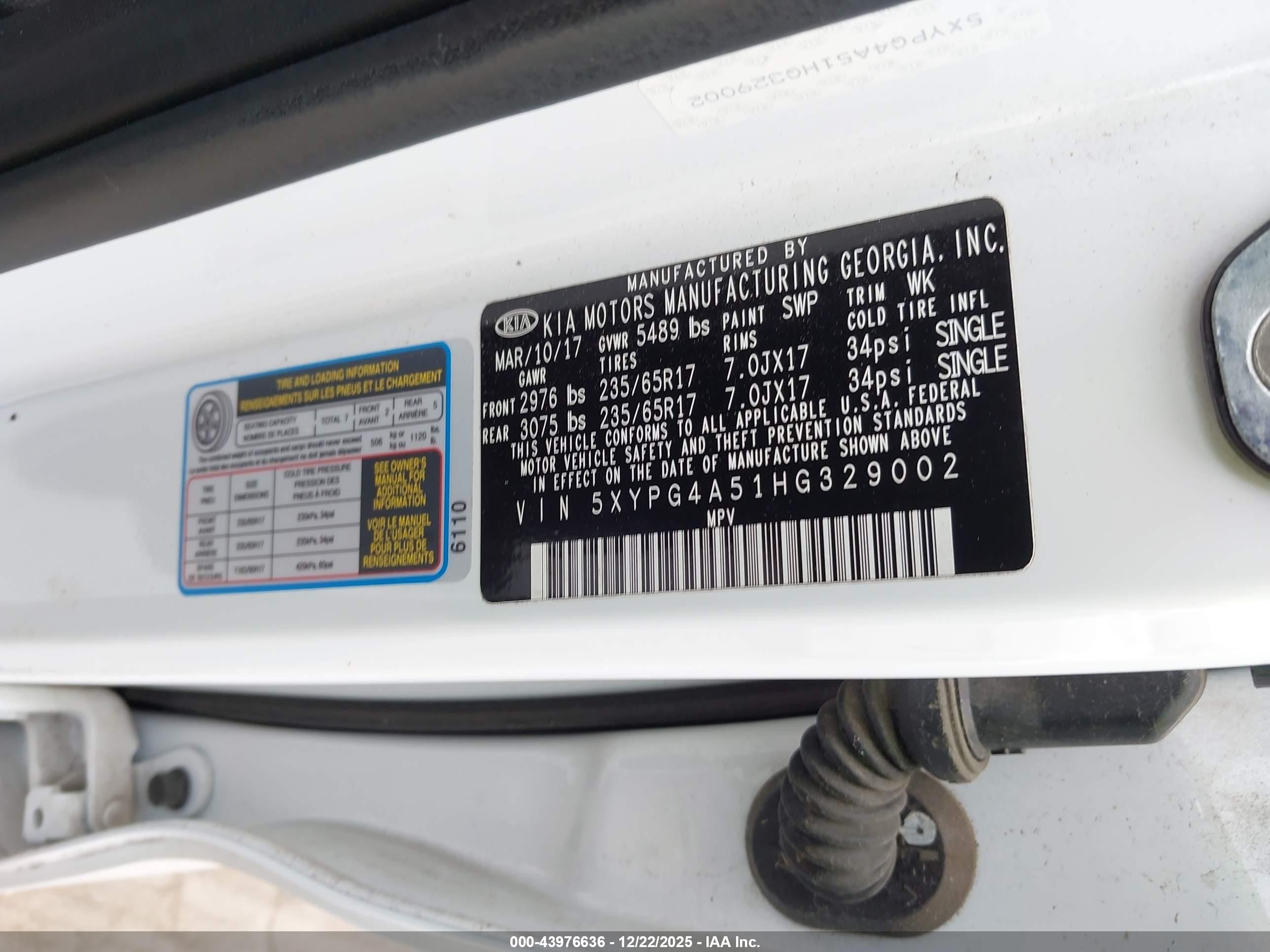 KIA SORENTO image 9