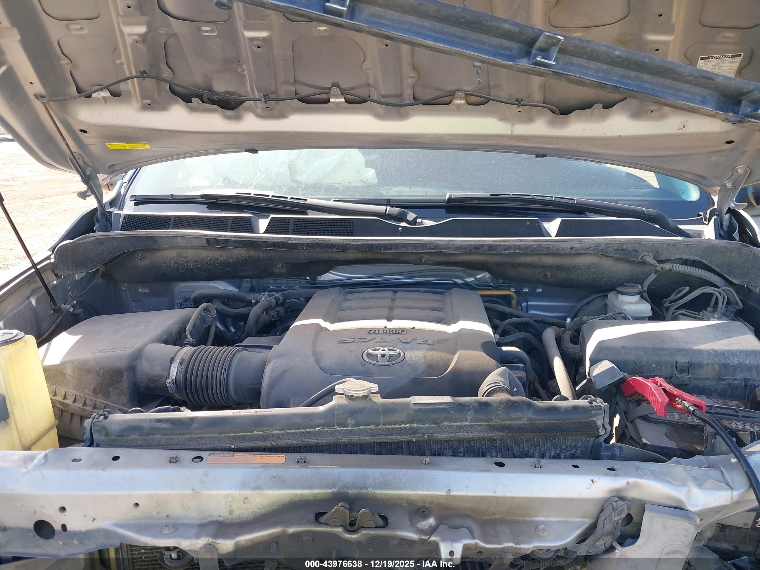 TOYOTA SEQUOIA image 10