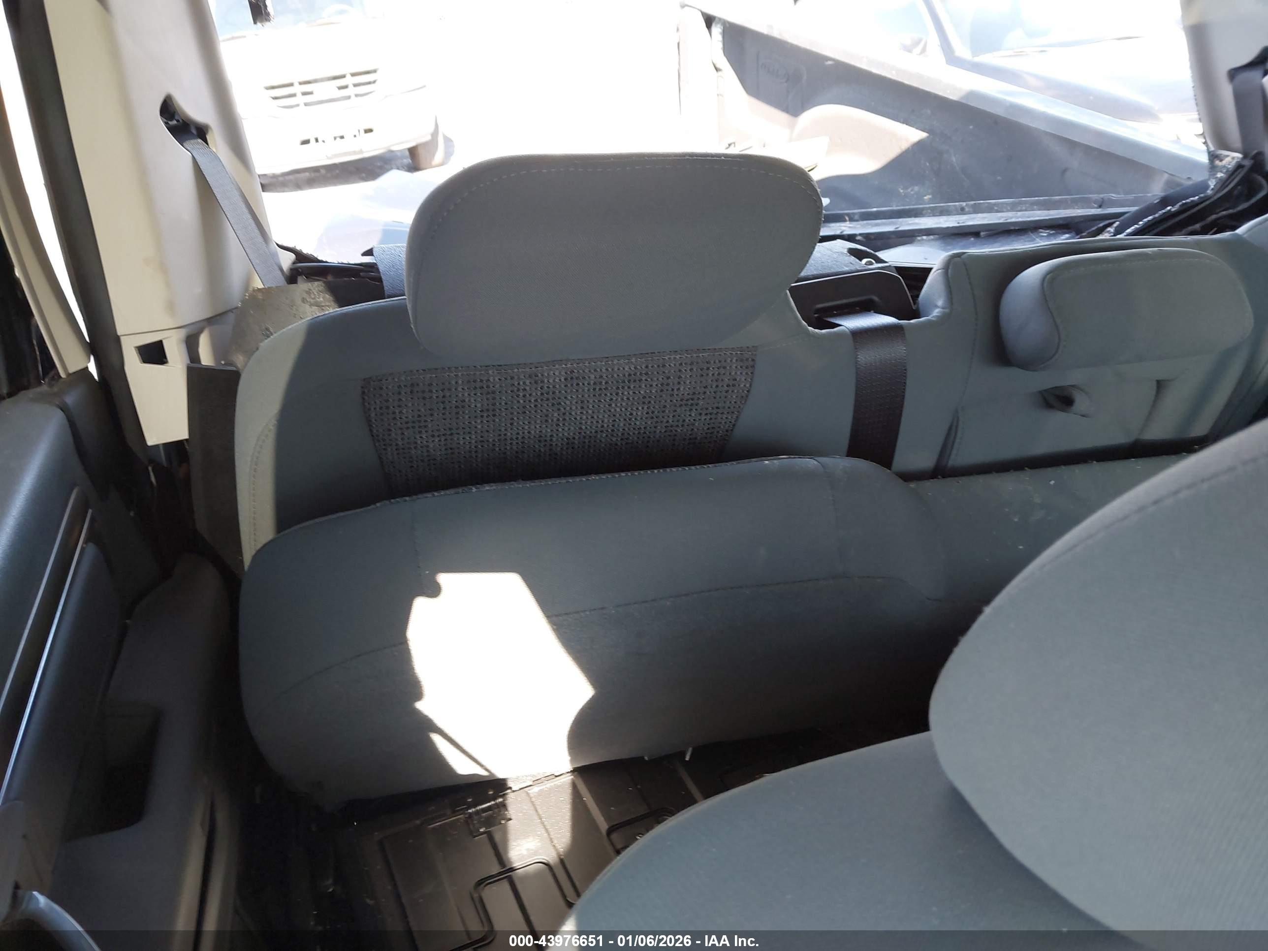 RAM 2500 image 8