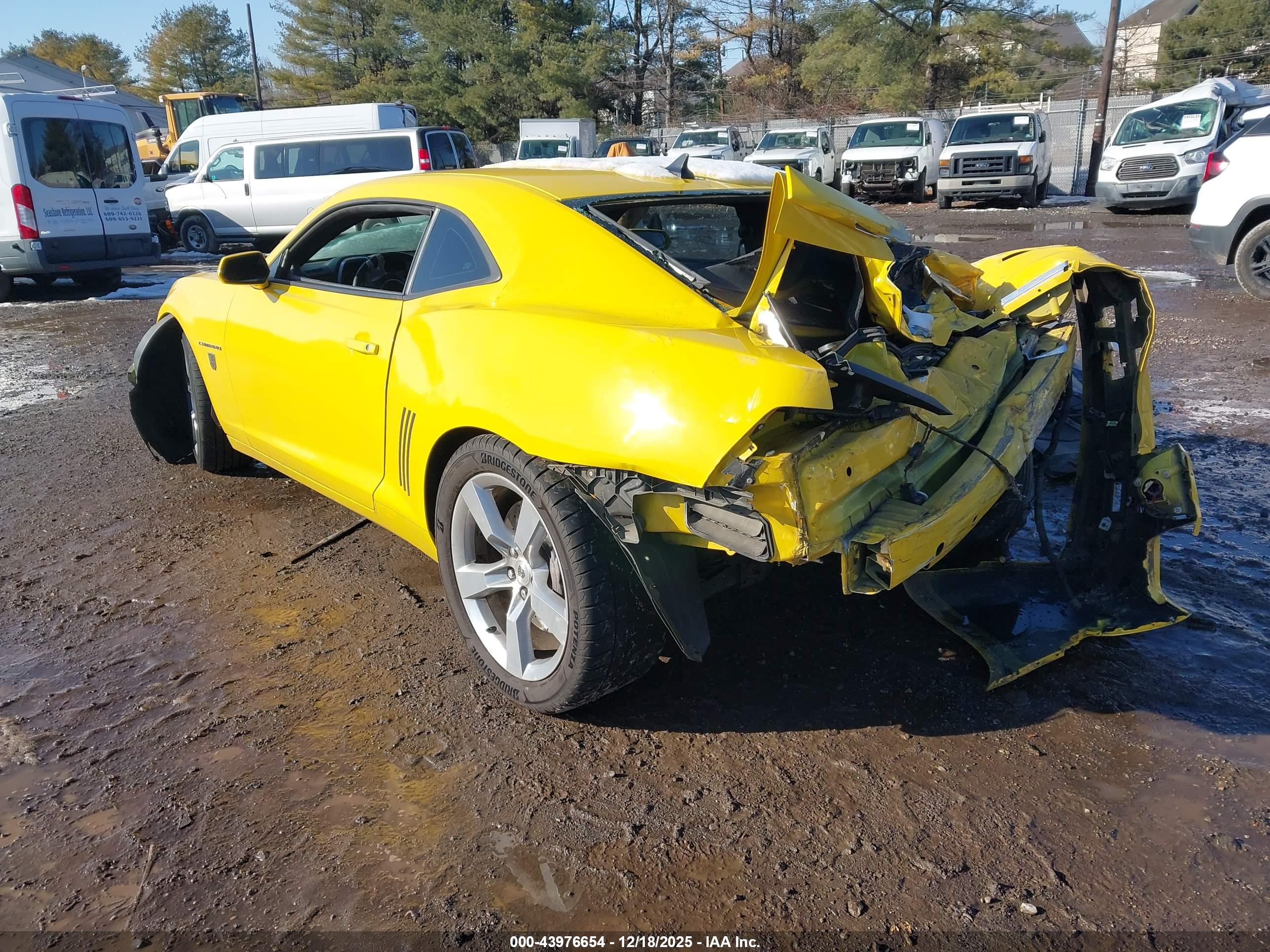 CHEVROLET CAMARO image 3