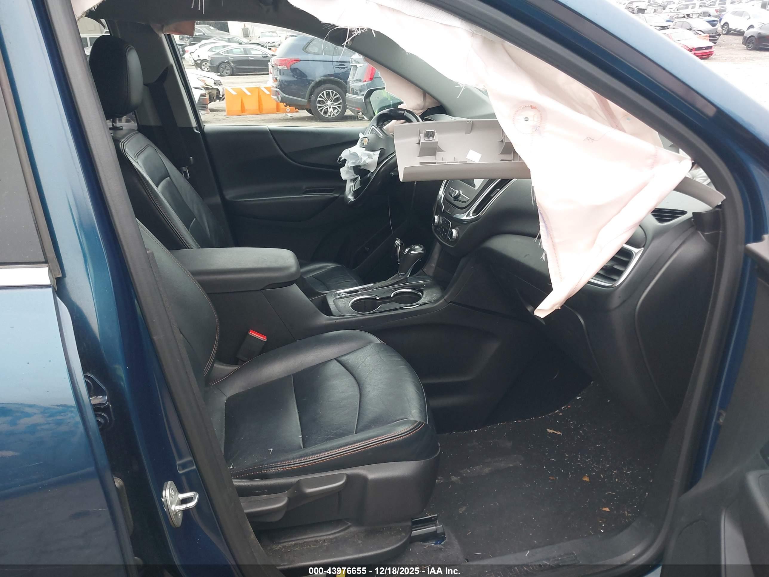 CHEVROLET EQUINOX image 5