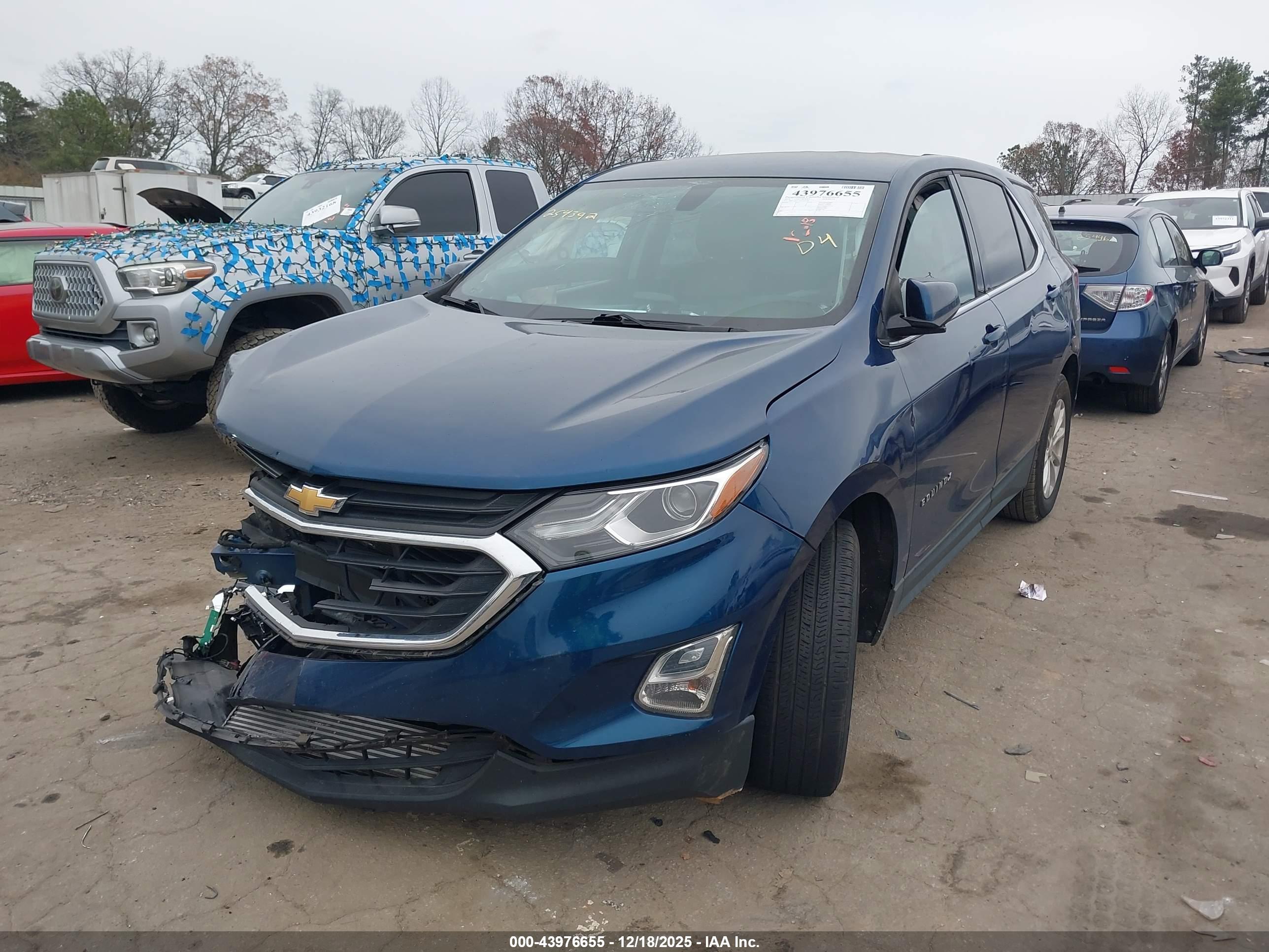 CHEVROLET EQUINOX image 6