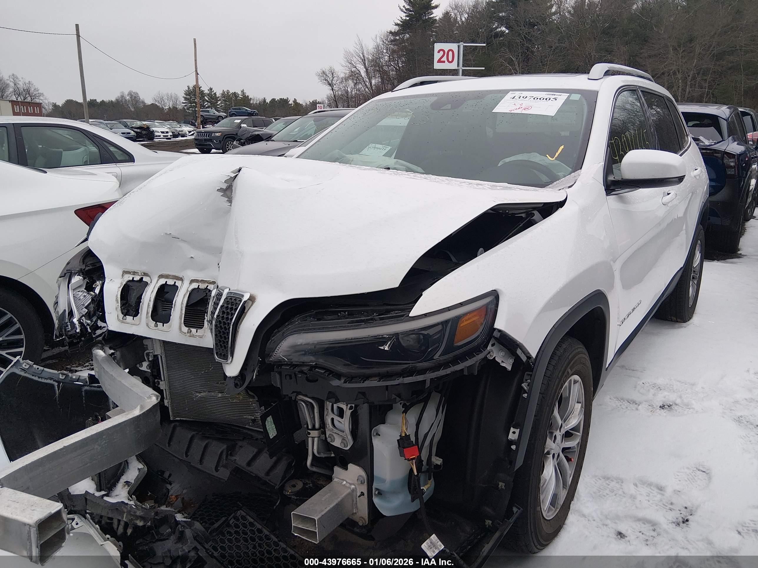 JEEP CHEROKEE image 2