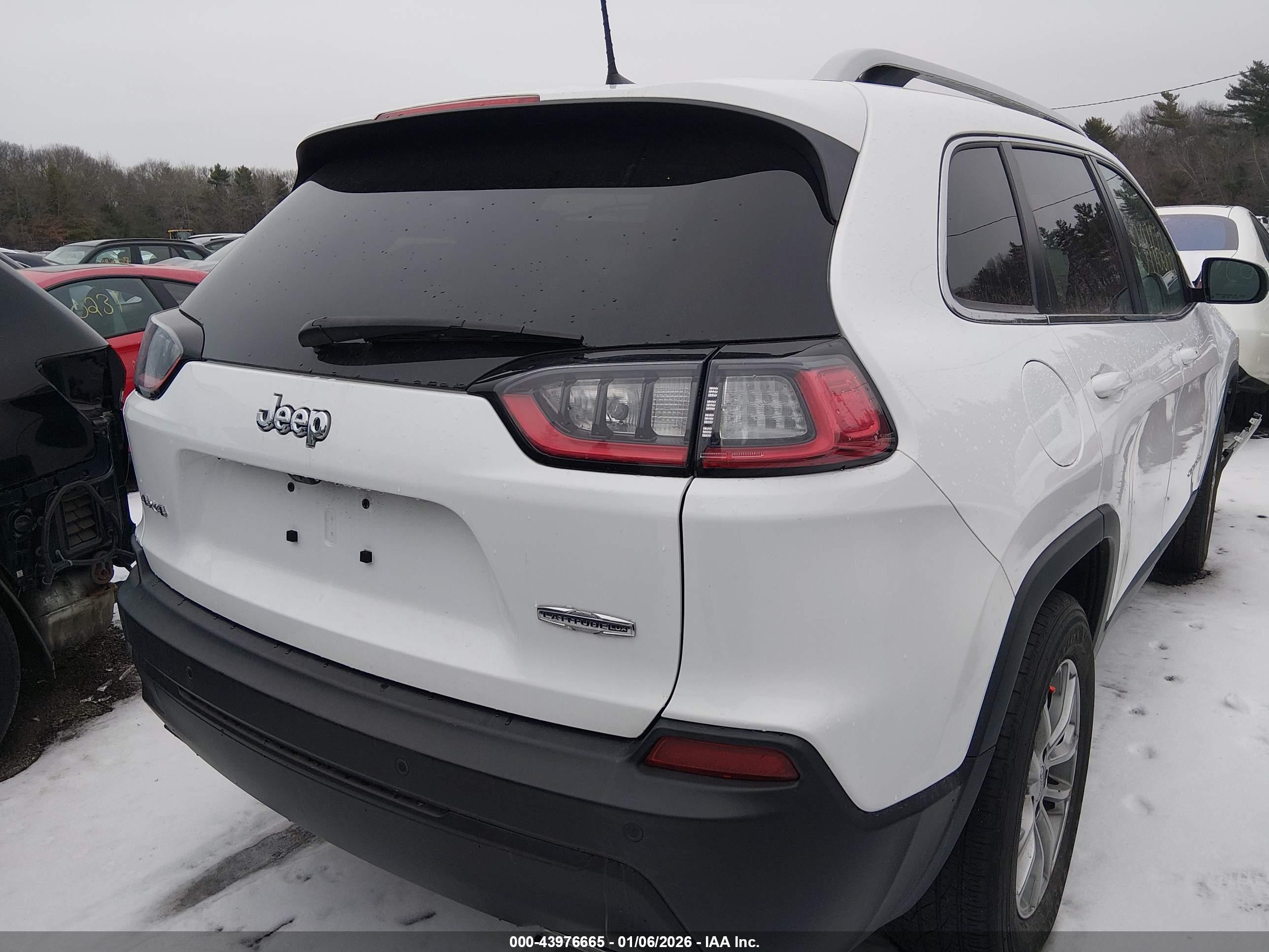 JEEP CHEROKEE image 4