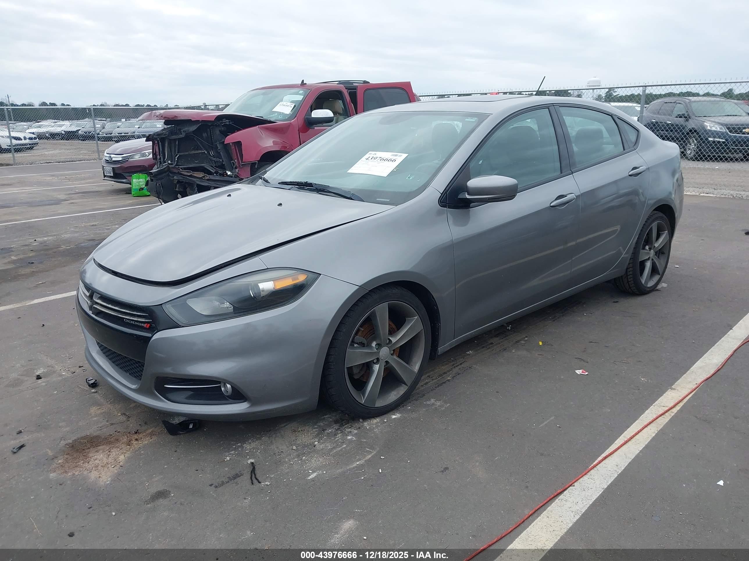 DODGE DART image 2