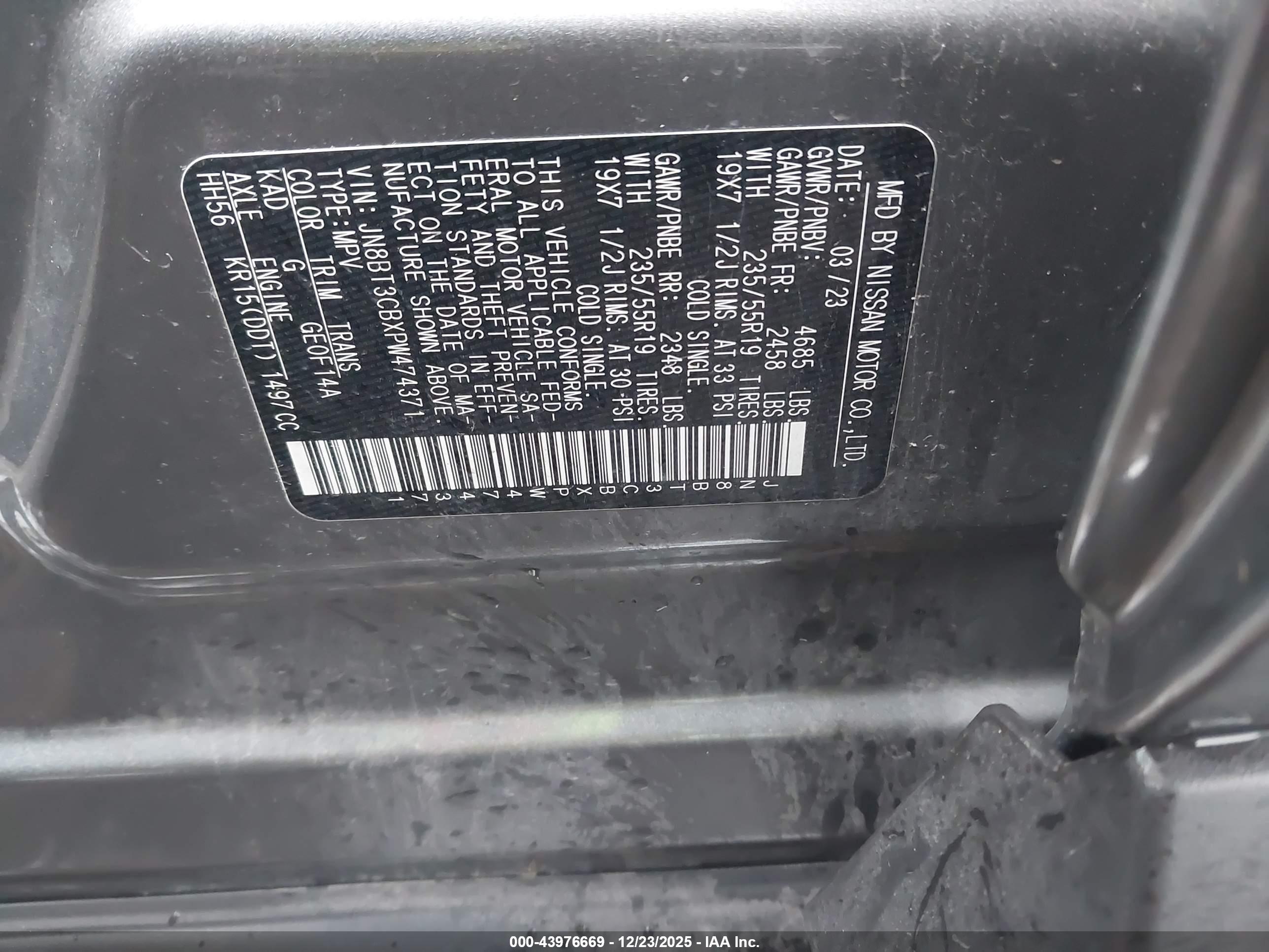 NISSAN ROGUE image 9