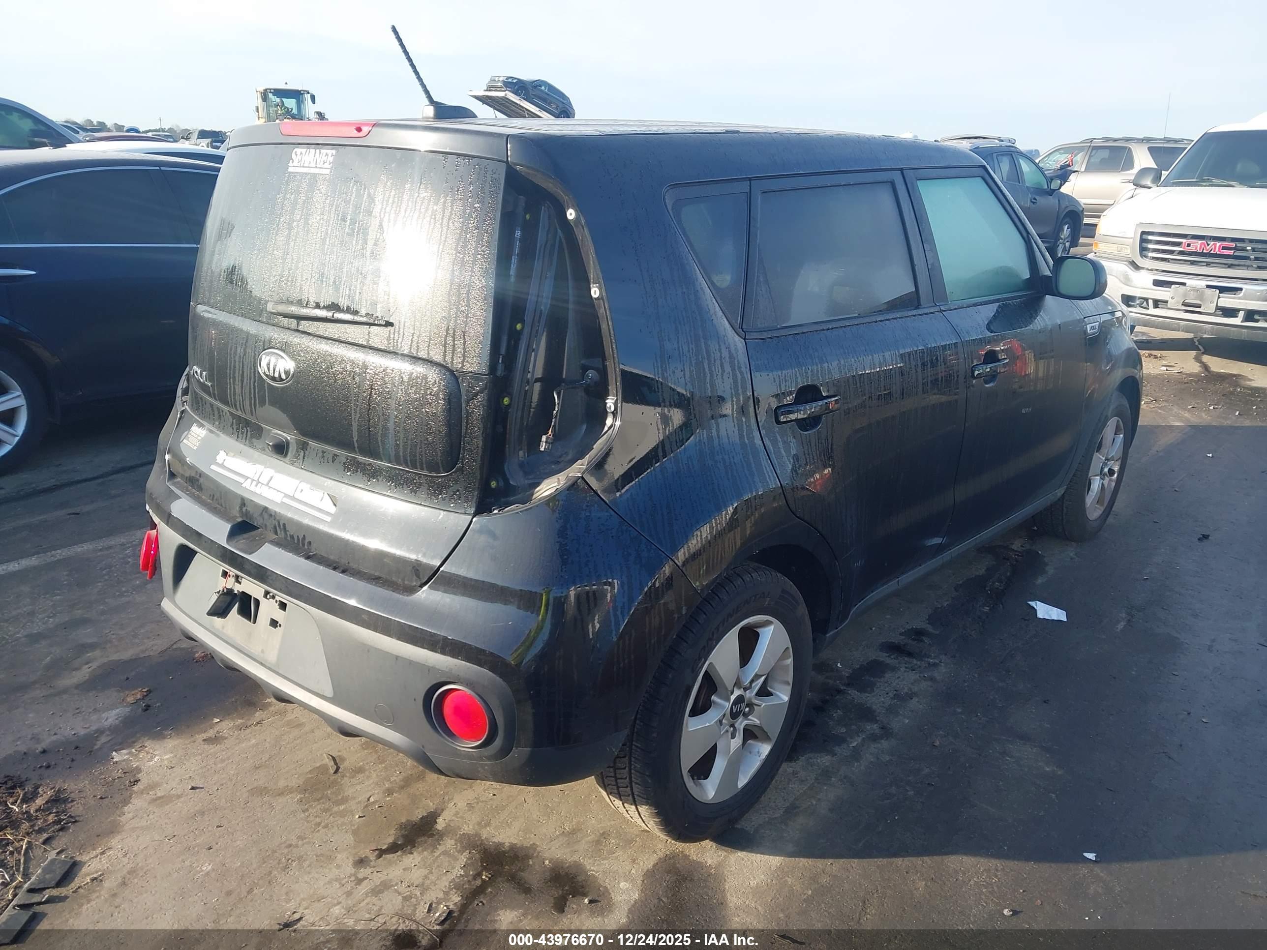 KIA SOUL image 4