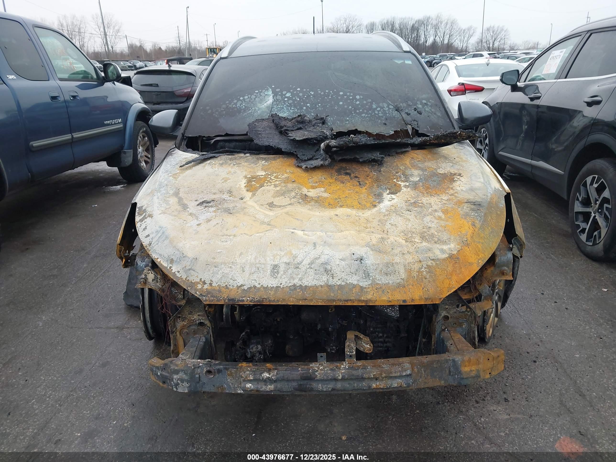 HYUNDAI TUCSON image 6