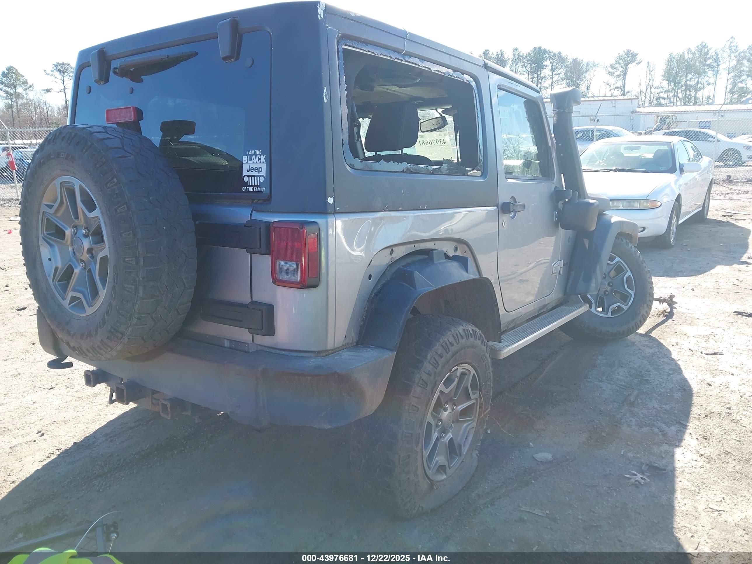 JEEP WRANGLER image 4